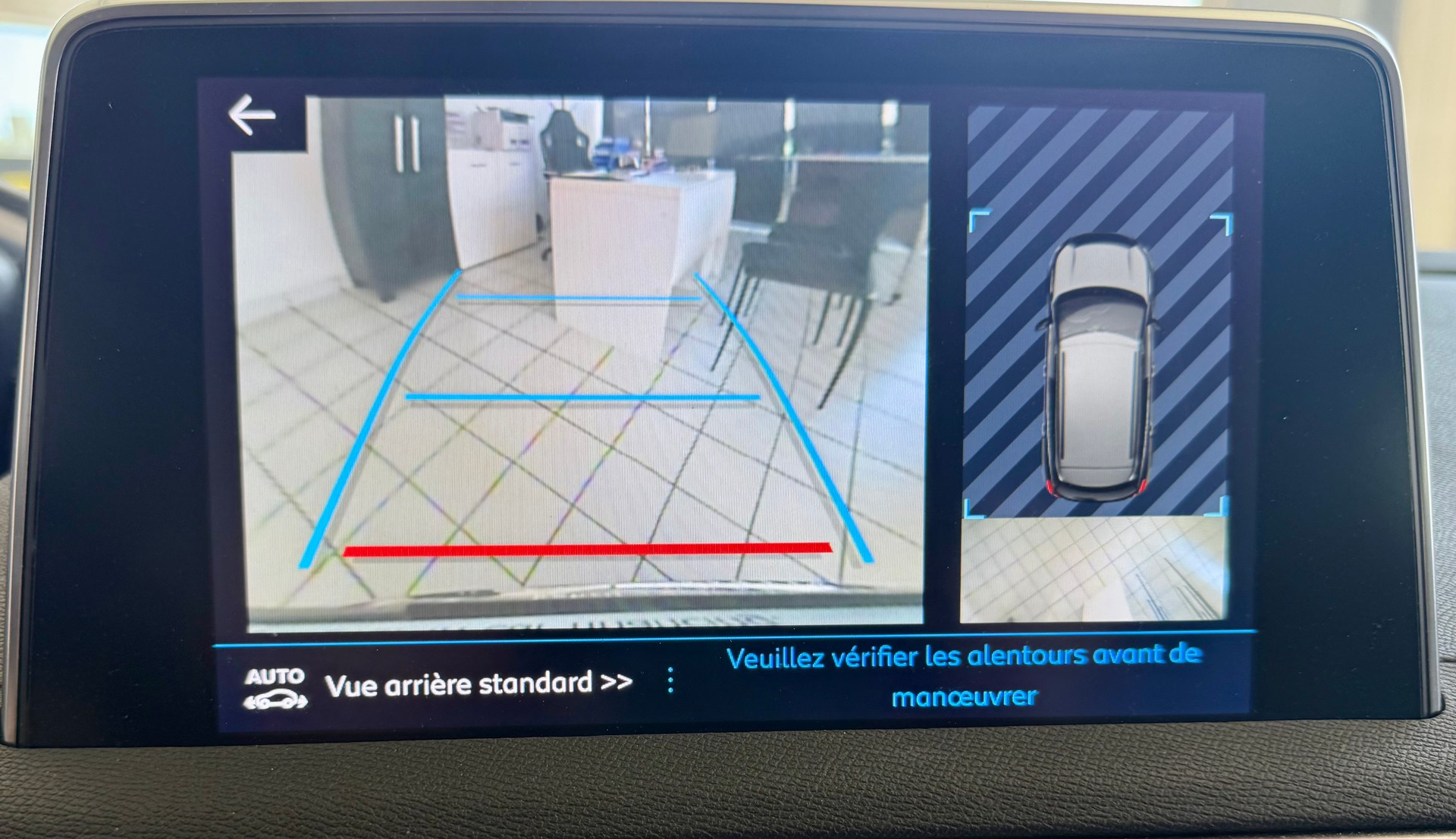 PEUGEOT 3008 1.5 BlueHDi Active EAT-image-17