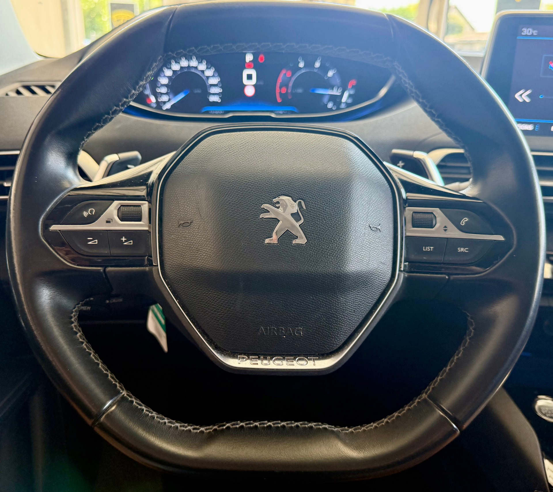 PEUGEOT 3008 1.5 BlueHDi Active EAT-image-14