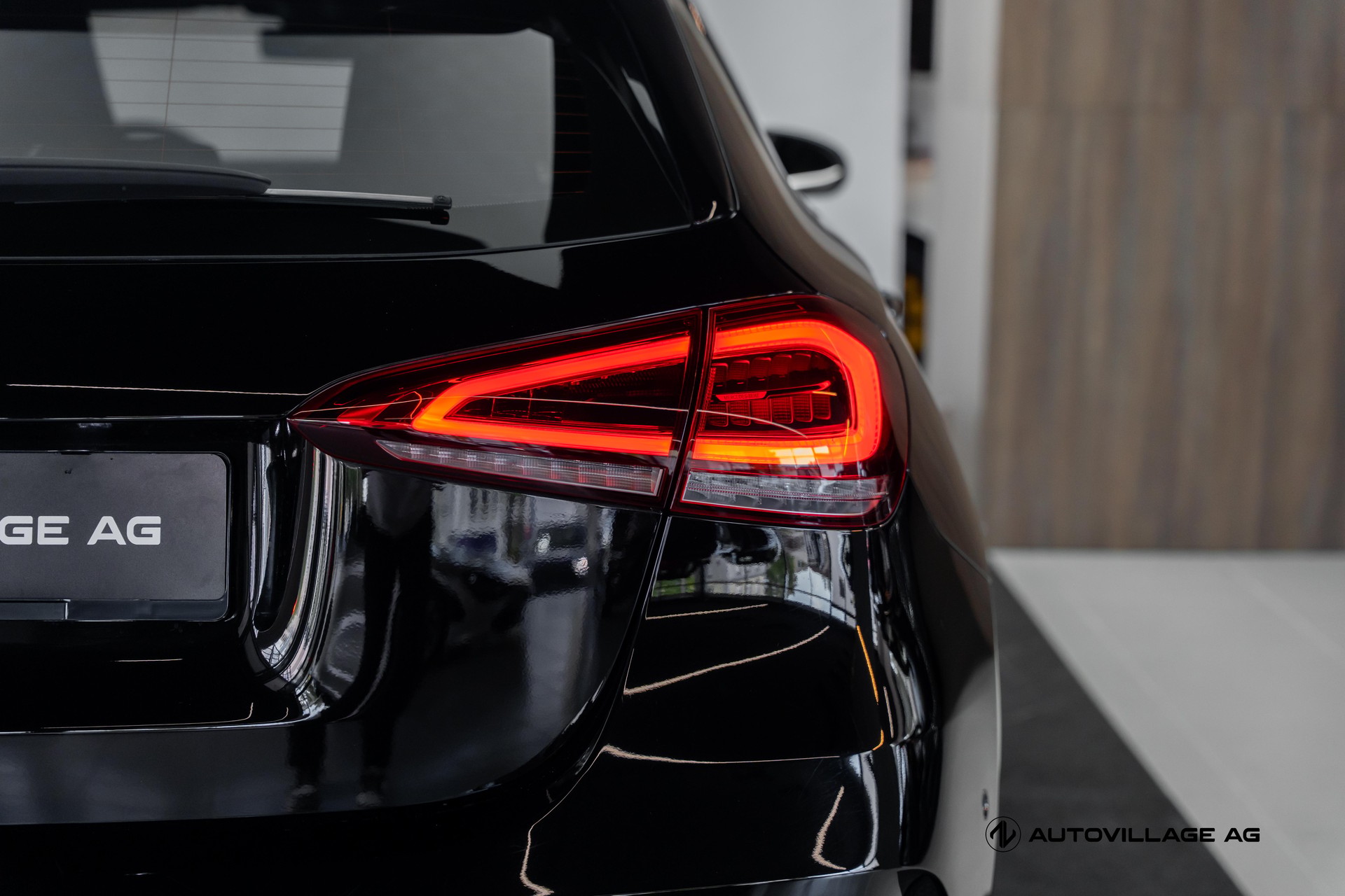 MERCEDES-BENZ A 200 AMG Line 7G-DCT-image-26