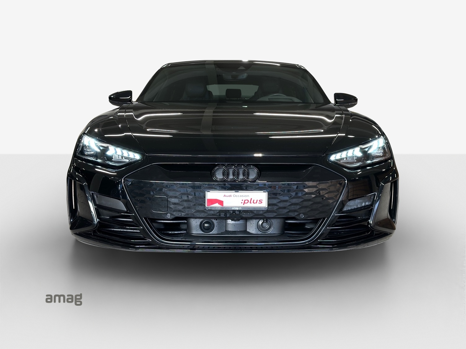 AUDI e-tron GT quattro-image-7
