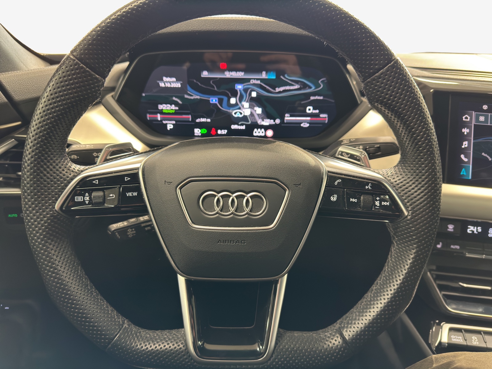AUDI e-tron GT quattro-image-10