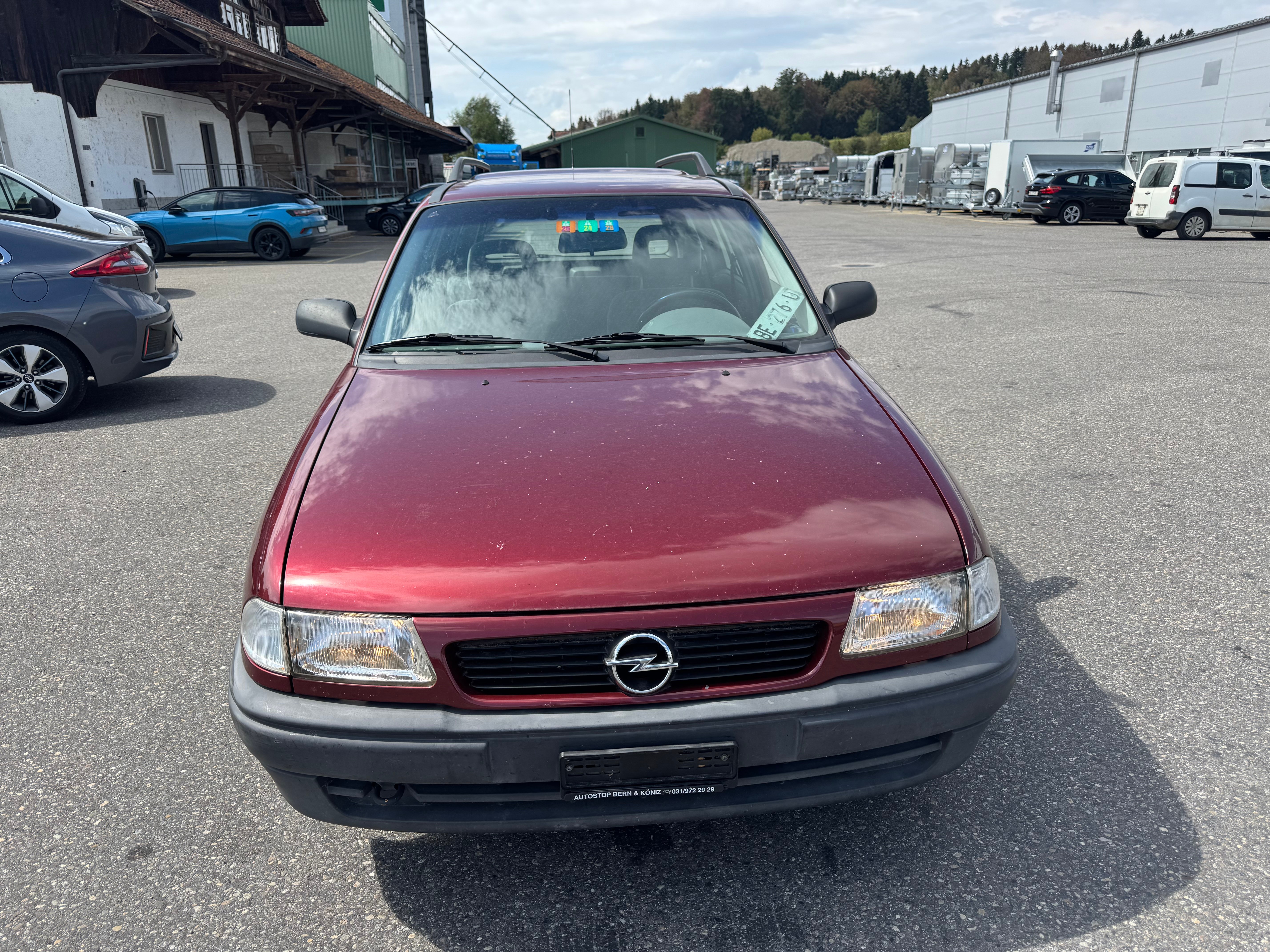 OPEL Astra Caravan 1.4i Celebration — slika 1