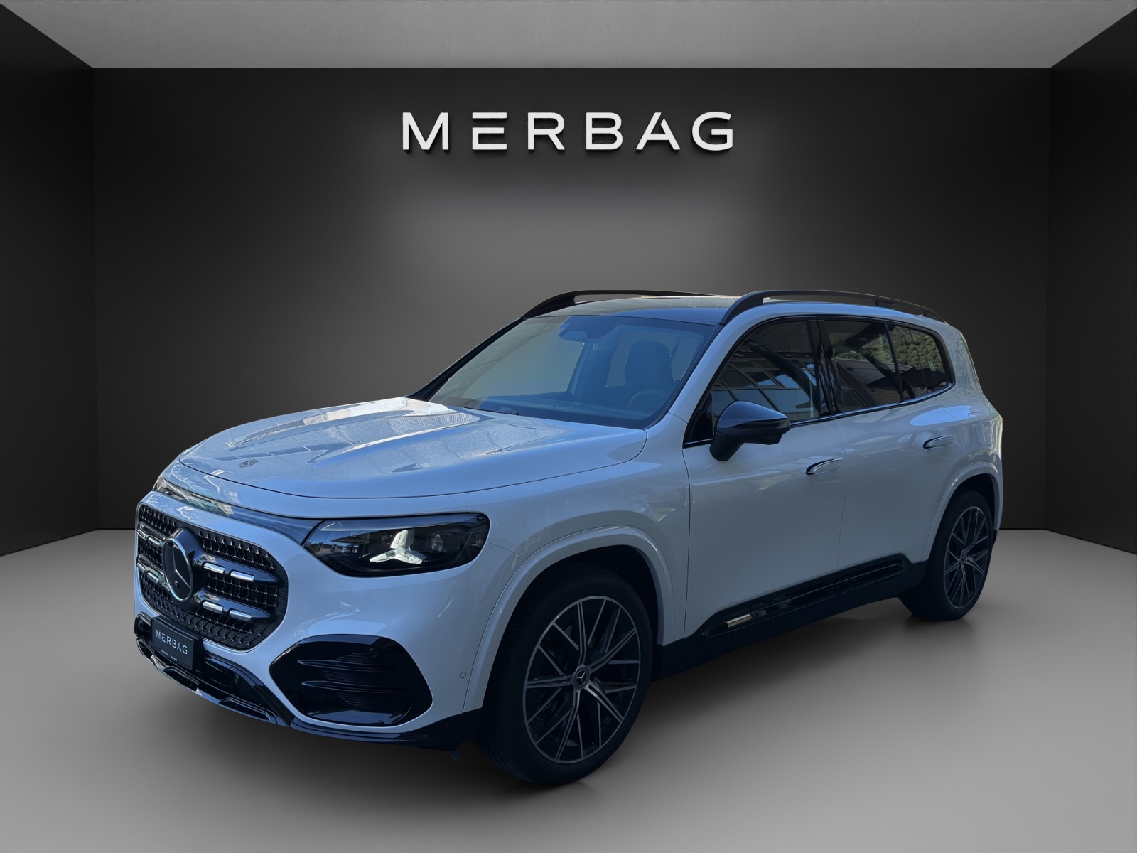 MERCEDES-BENZ GLB 220 4Matic 8G-Tronic — slika 1