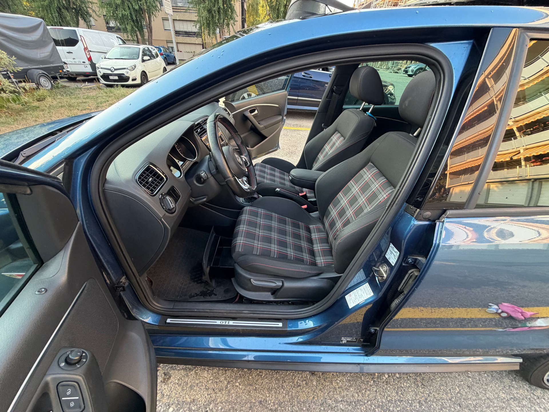 VW 1.8 TSI GTI DSG-image-4