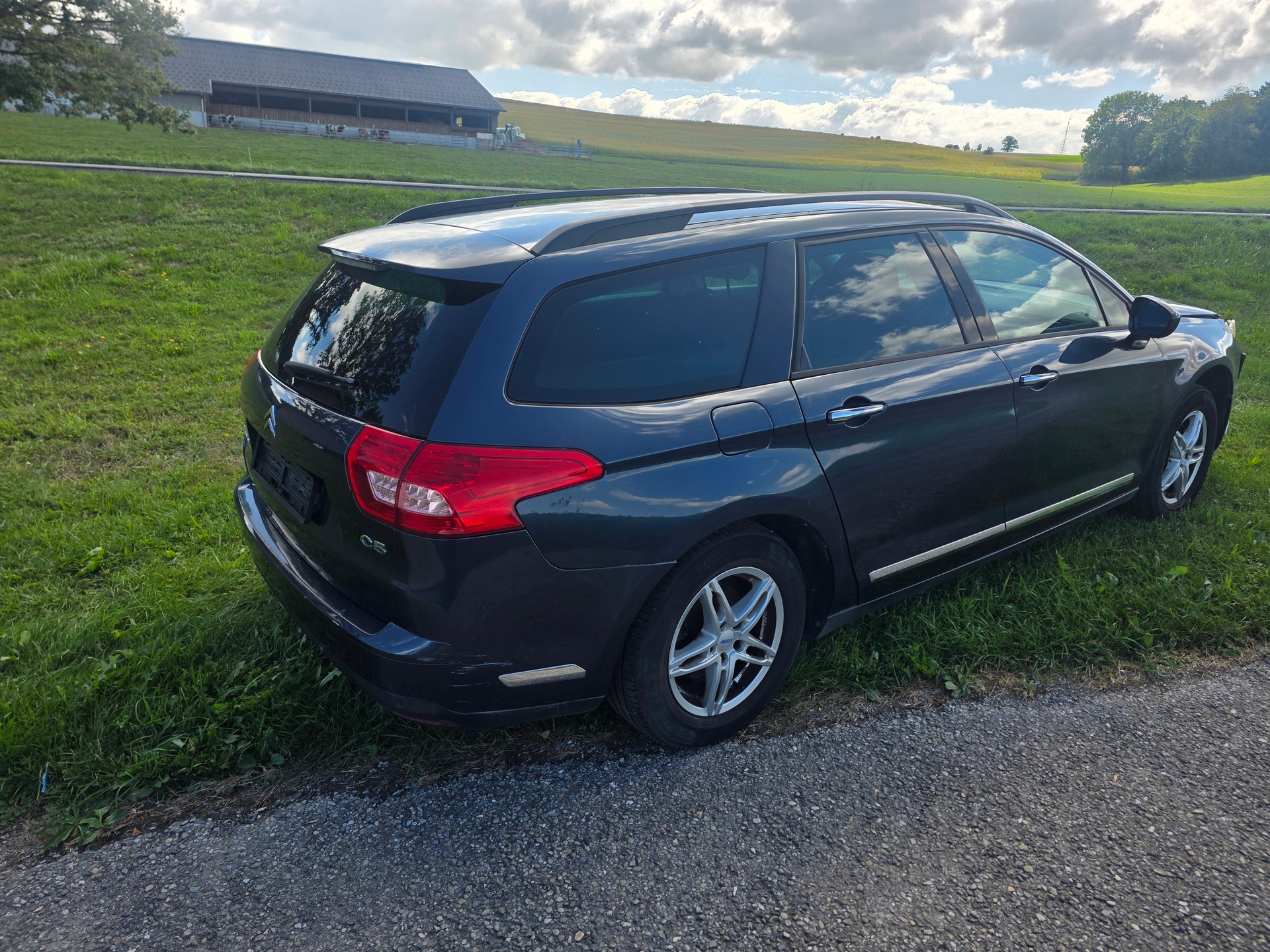 CITROEN C5 Tourer 2.0 HDi Dynamique+ Automatic-image-5