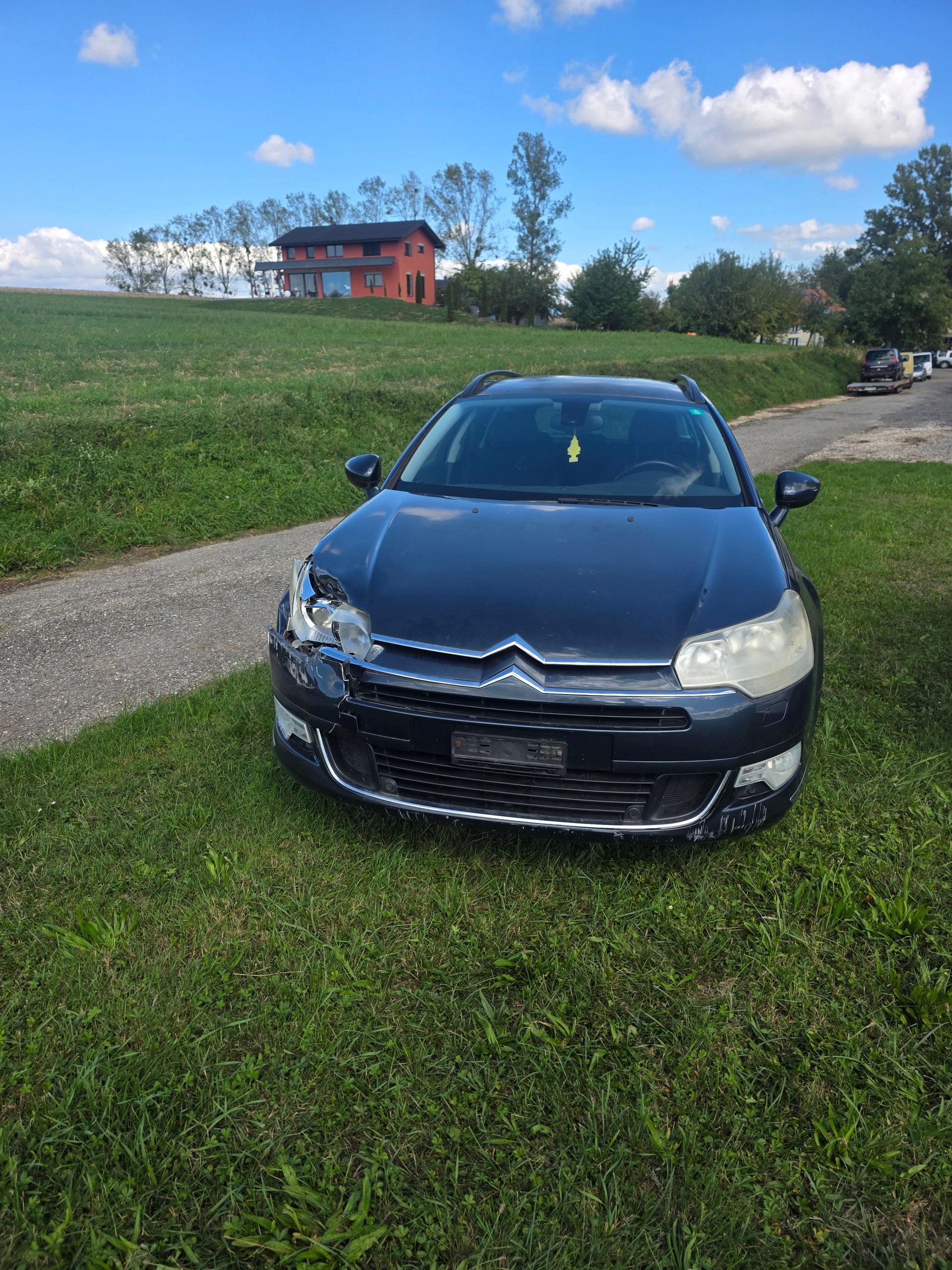 CITROEN C5 Tourer 2.0 HDi Dynamique+ Automatic-image-0