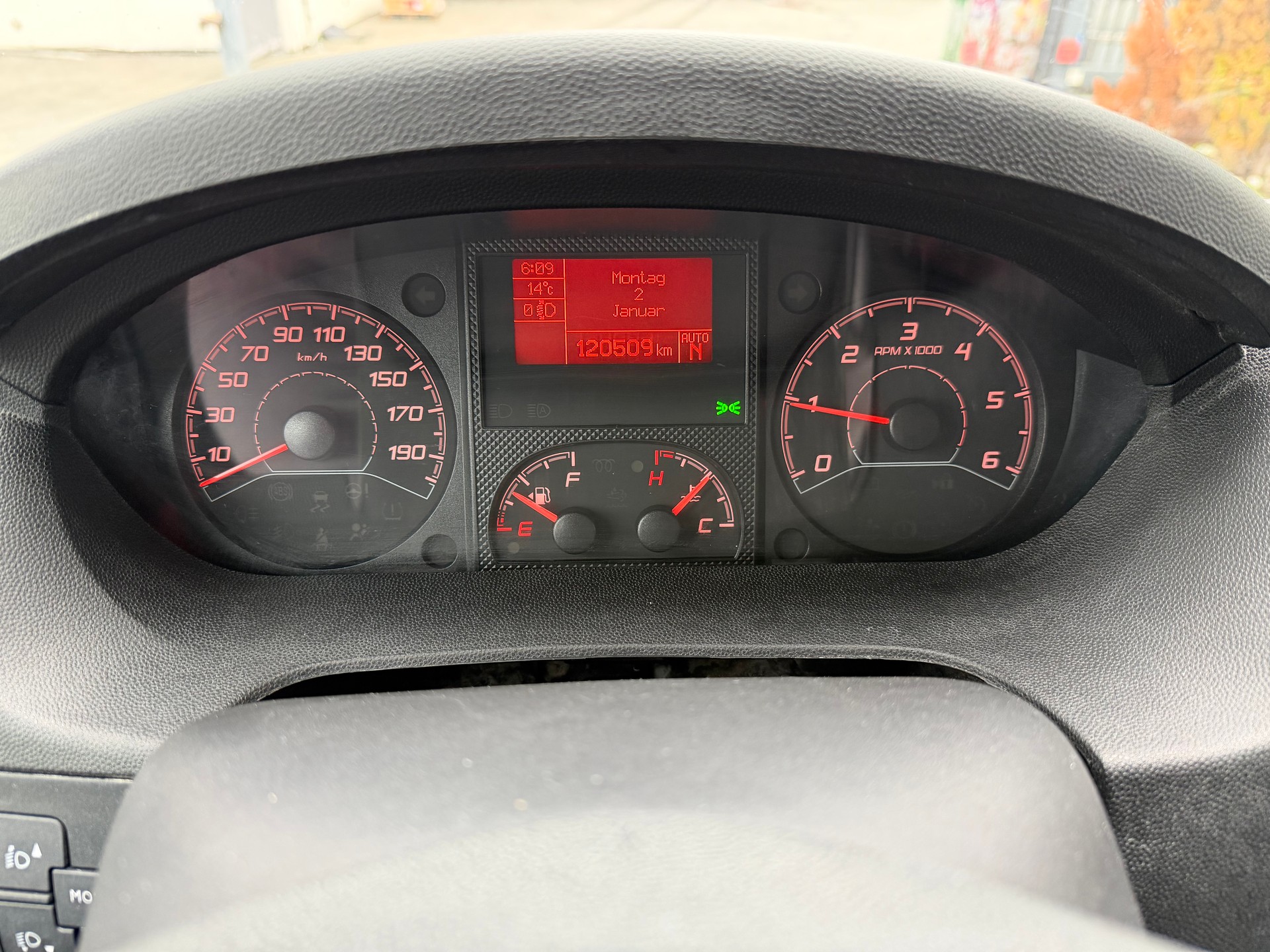 FIAT Ducato 35 2.3 MJ H3 Comfort Matic-image-8
