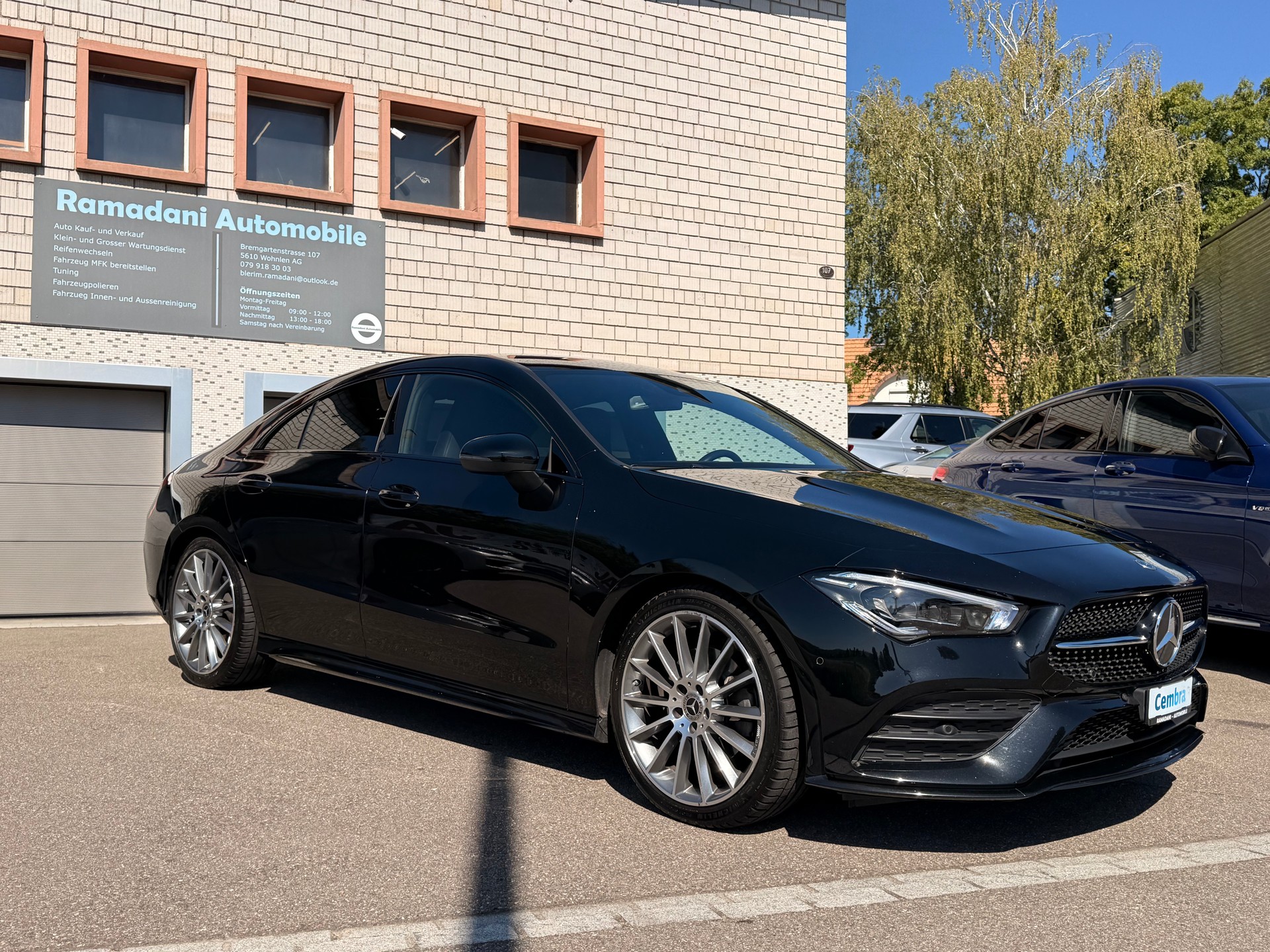 MERCEDES-BENZ CLA 220 d 4Matic AMG Line 8G-DCT-image-1