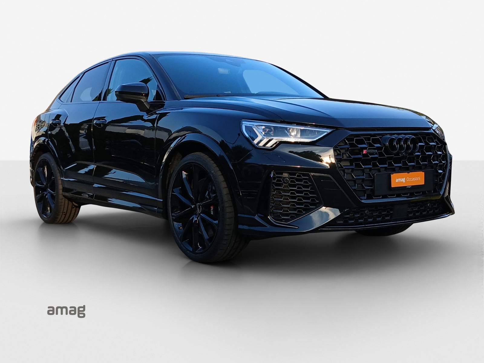 AUDI RS Q3 Sportback quattro S tronic-image-5