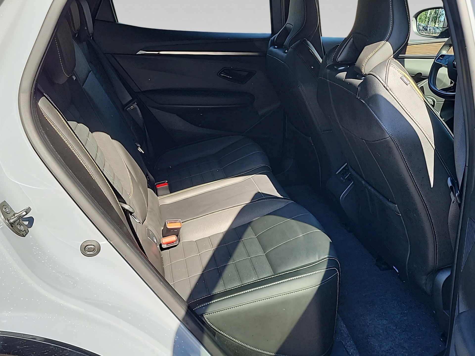 RENAULT Mégane E-Tech-image-7