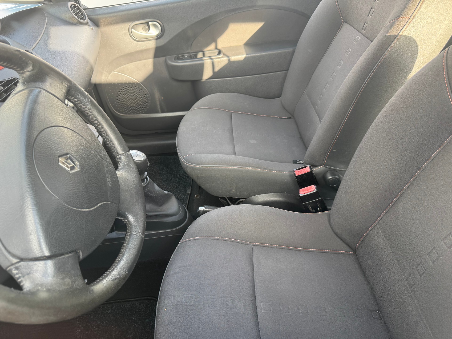 RENAULT Twingo 1.2 16V Dynamique-image-6