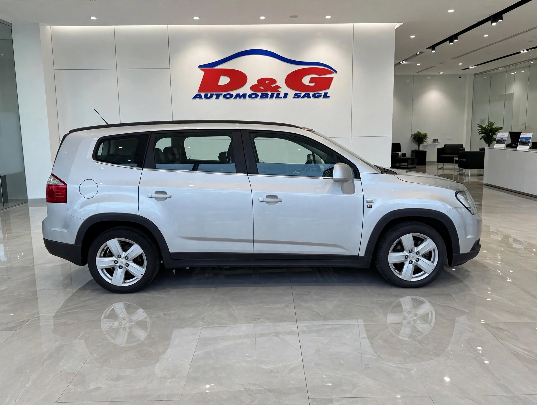 CHEVROLET Orlando 1.8 100 Edition Automatic-image-0
