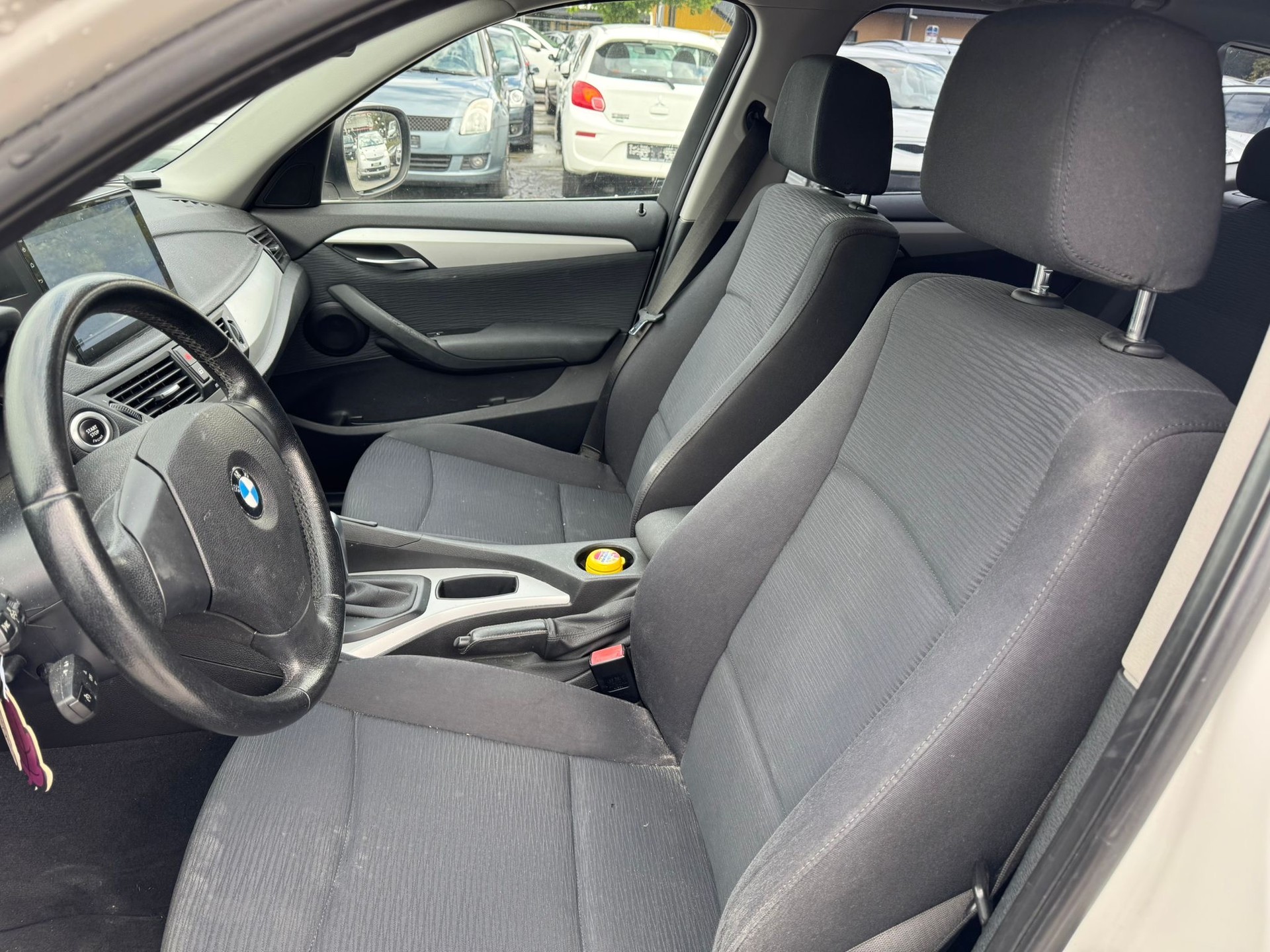 BMW X1 xDrive 18d Steptronic-image-11