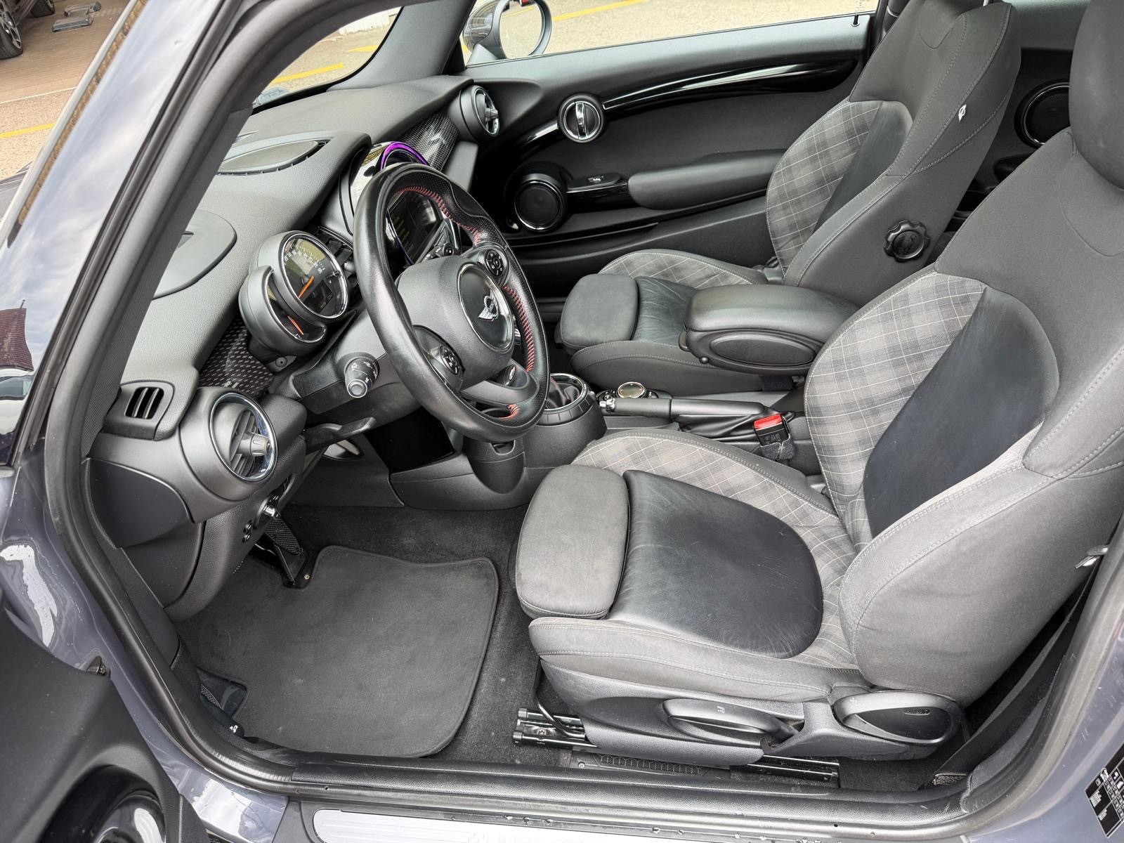 MINI Cooper S Steptronic-image-8