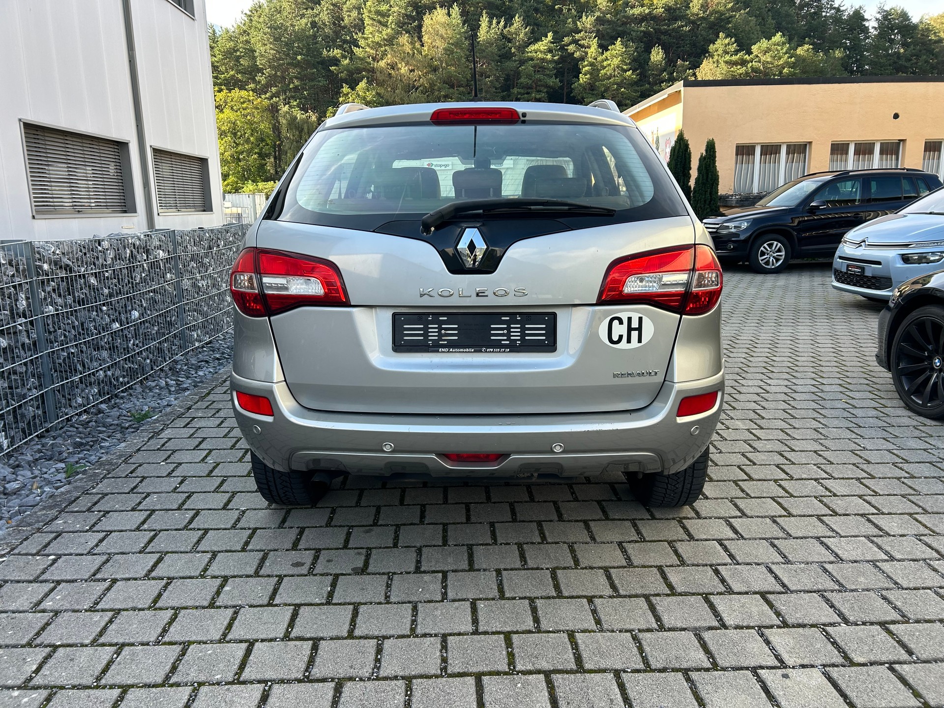 RENAULT Koleos 2.5 Expression 4x4-image-3