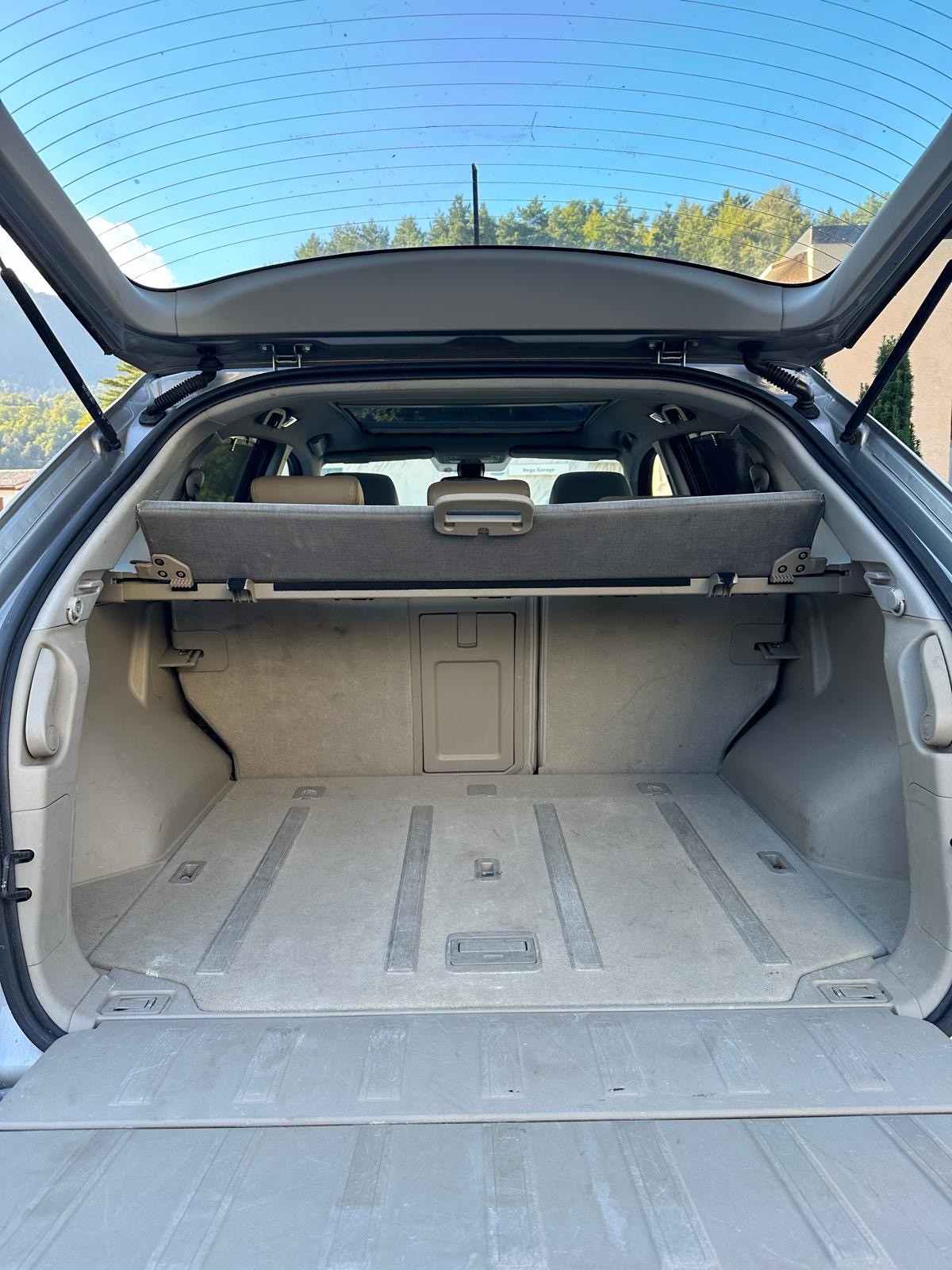 RENAULT Koleos 2.5 Expression 4x4-image-12
