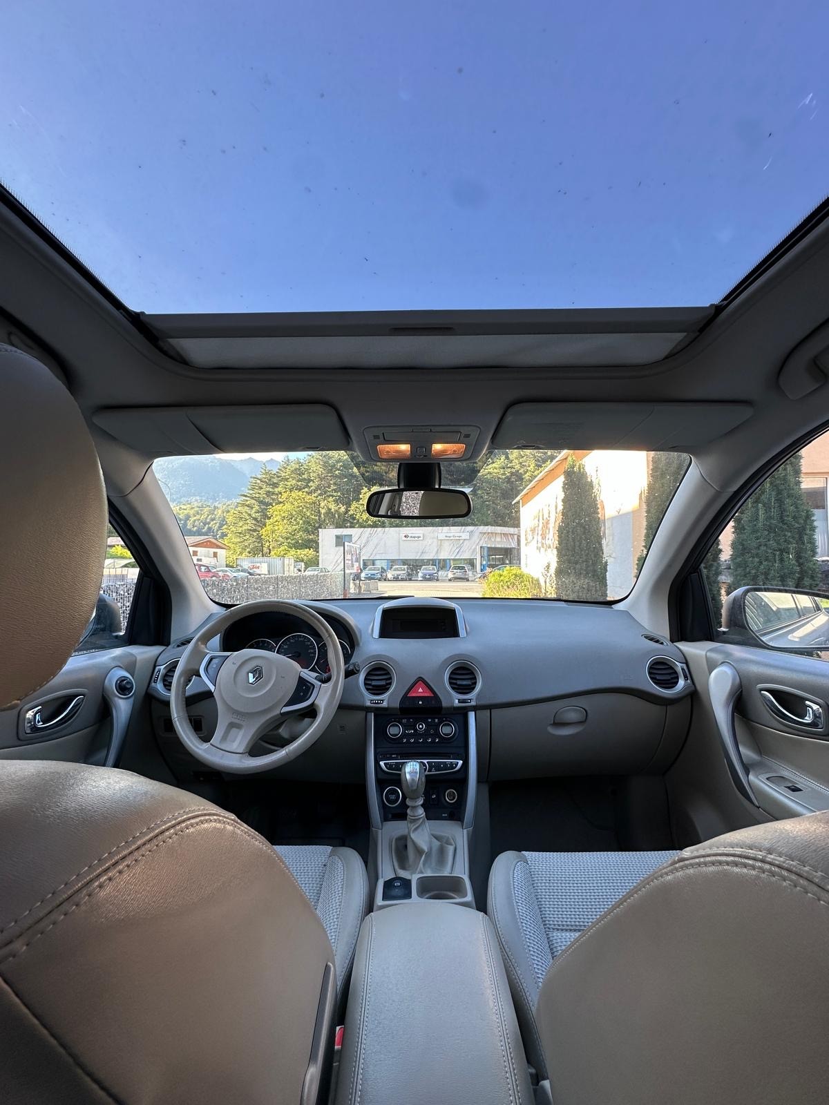 RENAULT Koleos 2.5 Expression 4x4-image-8