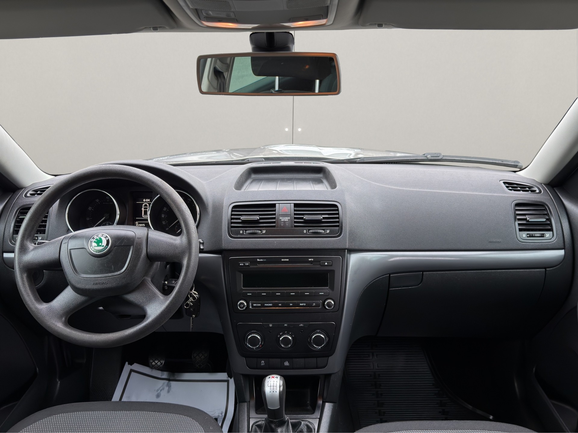 SKODA Yeti 1.8 TSI Ambition 4x4-image-7
