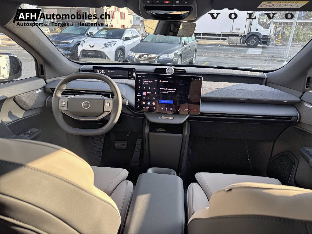 VOLVO EX60 Twin Ultra AWD-image-9