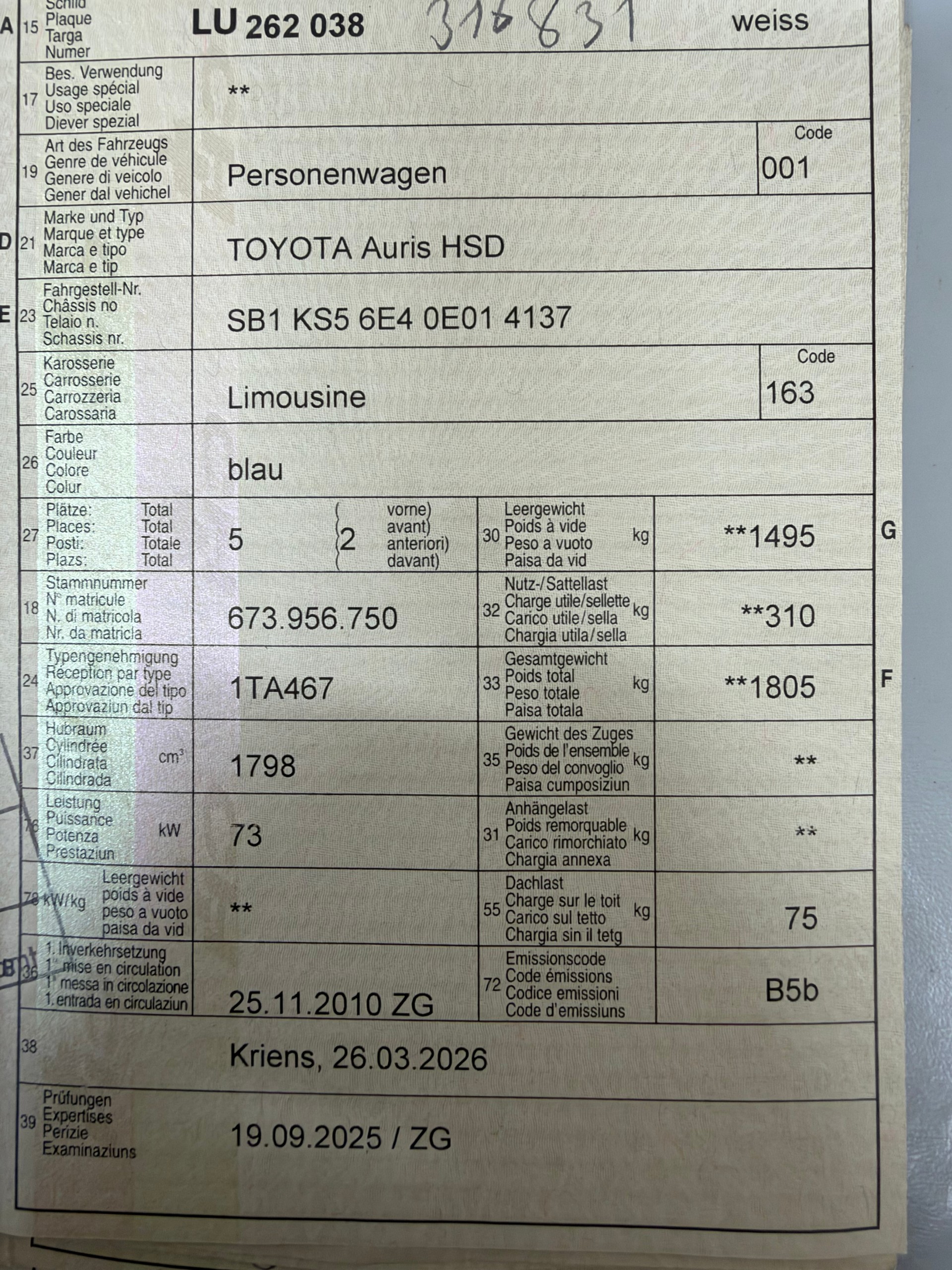 TOYOTA Auris 1.8 16V HSD Linea Luna-image-12