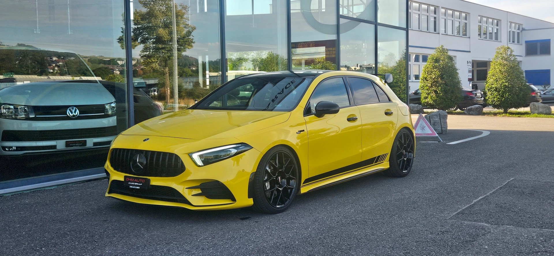 MERCEDES-BENZ A 35 AMG 4Matic Edition 1 Speedshift-image-0