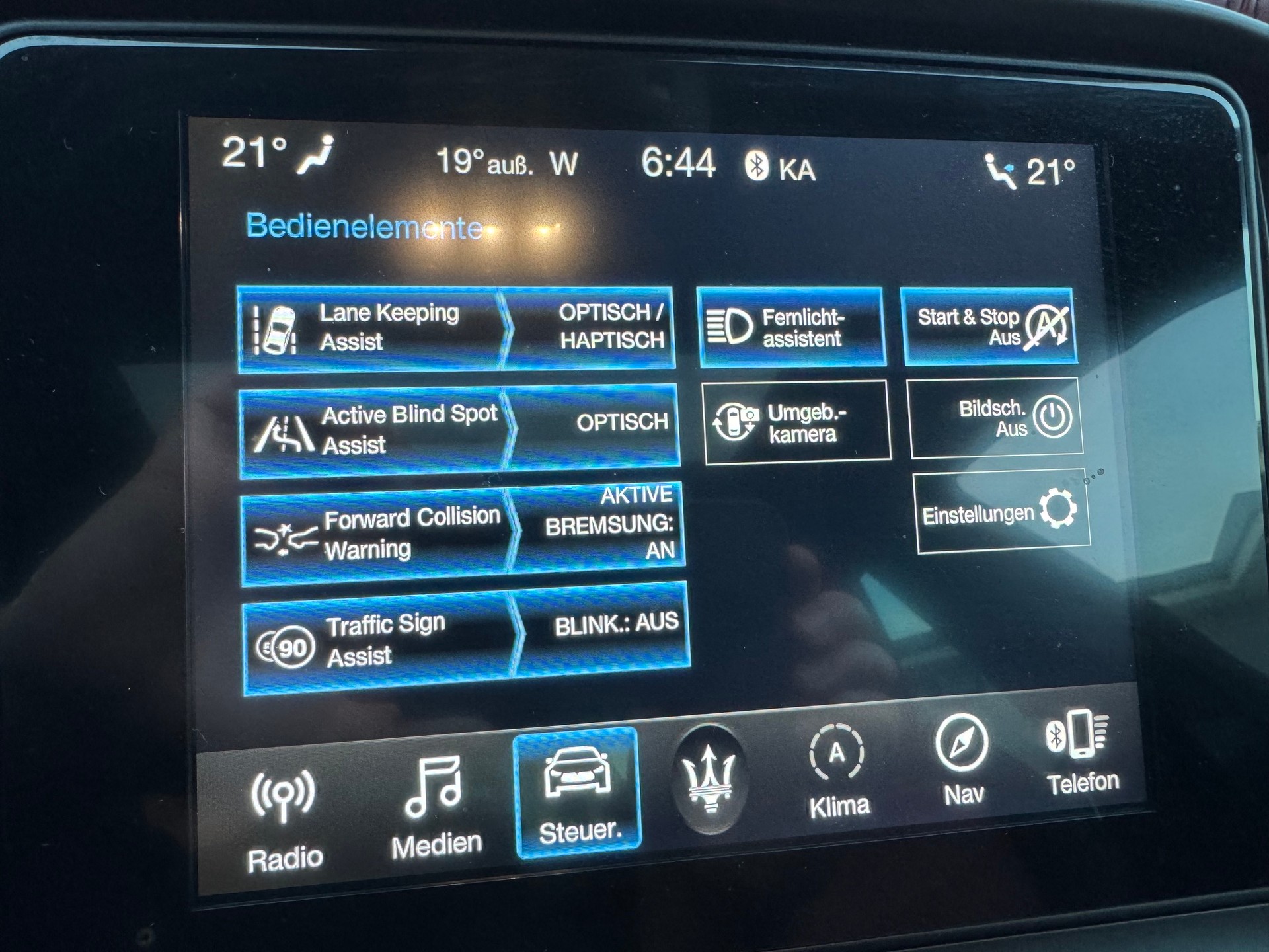 MASERATI Ghibli D 3.0 V6 GranSport Ribelle Limited *One of 200*-image-16