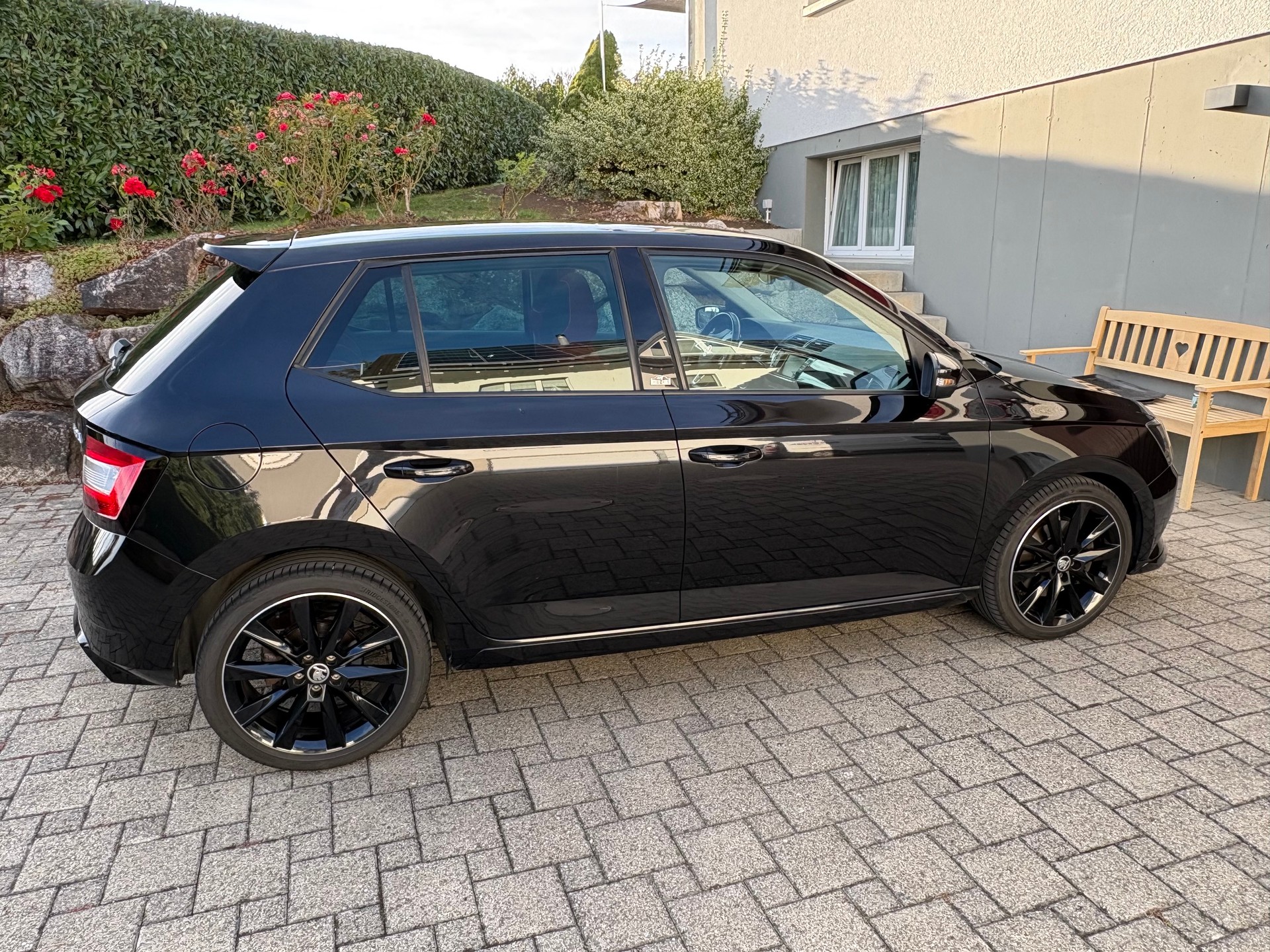 SKODA Fabia 1.2 TSI Monte Carlo DSG-image-4