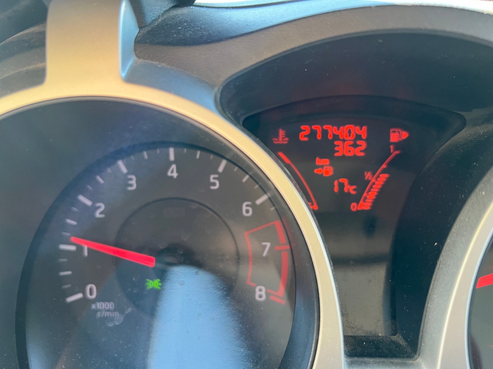 NISSAN Juke 1.6 DIG-T tekna-image-9