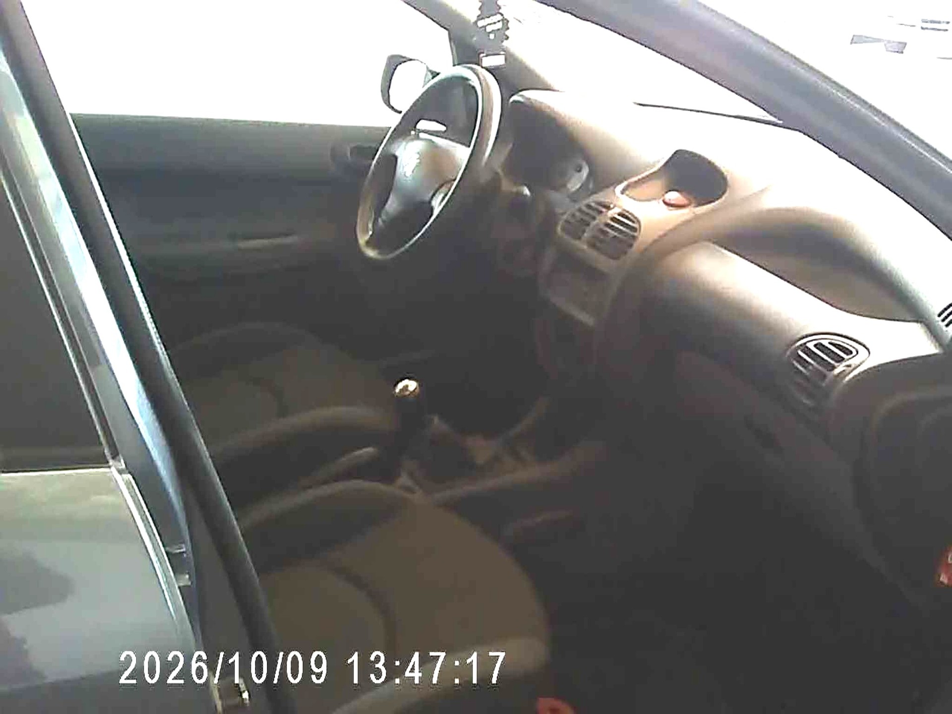 PEUGEOT 206 1.4 Urban-image-4