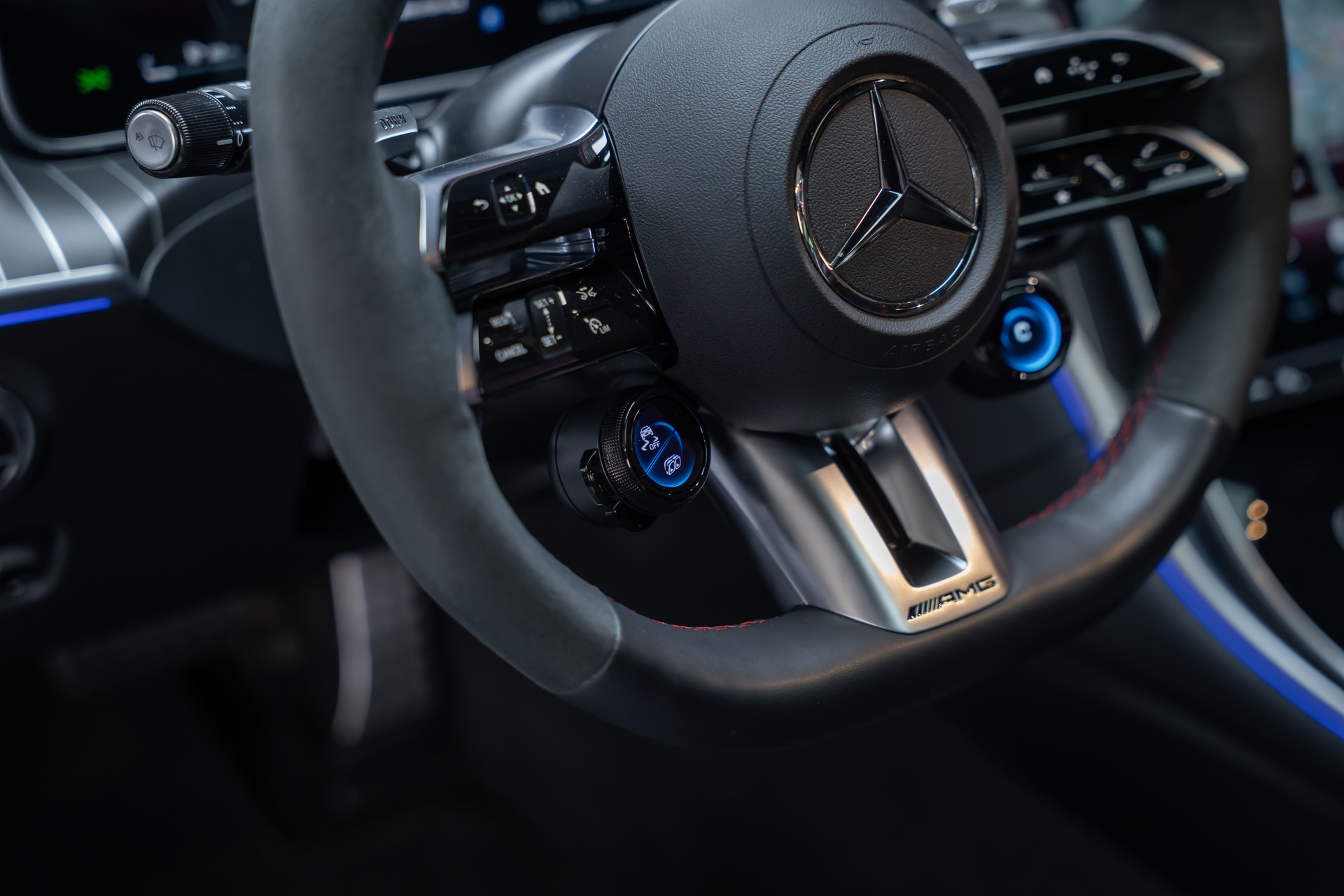 MERCEDES-BENZ CLE 53 AMG 4matic+ Coupé / Panorama / Burmseter / 360°Kamera-image-20
