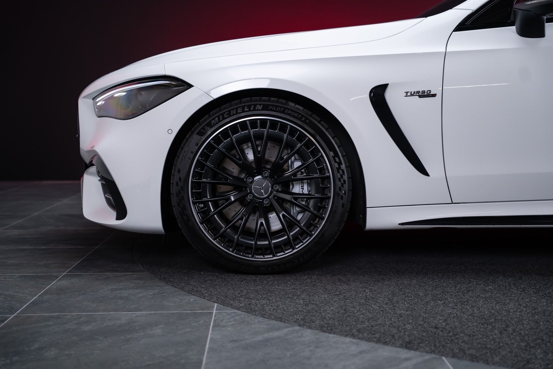 MERCEDES-BENZ CLE 53 AMG 4matic+ Coupé / Panorama / Burmseter / 360°Kamera-image-41