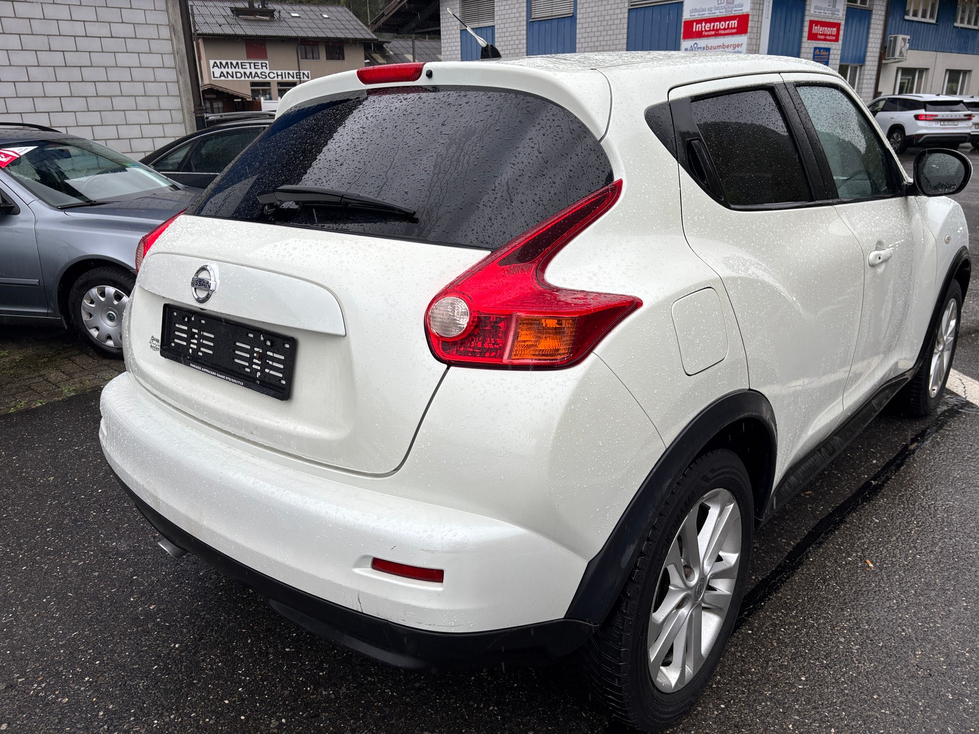 NISSAN Juke 1.6 DIG-T tekna 4x4 Xtronic M-CVT-image-4