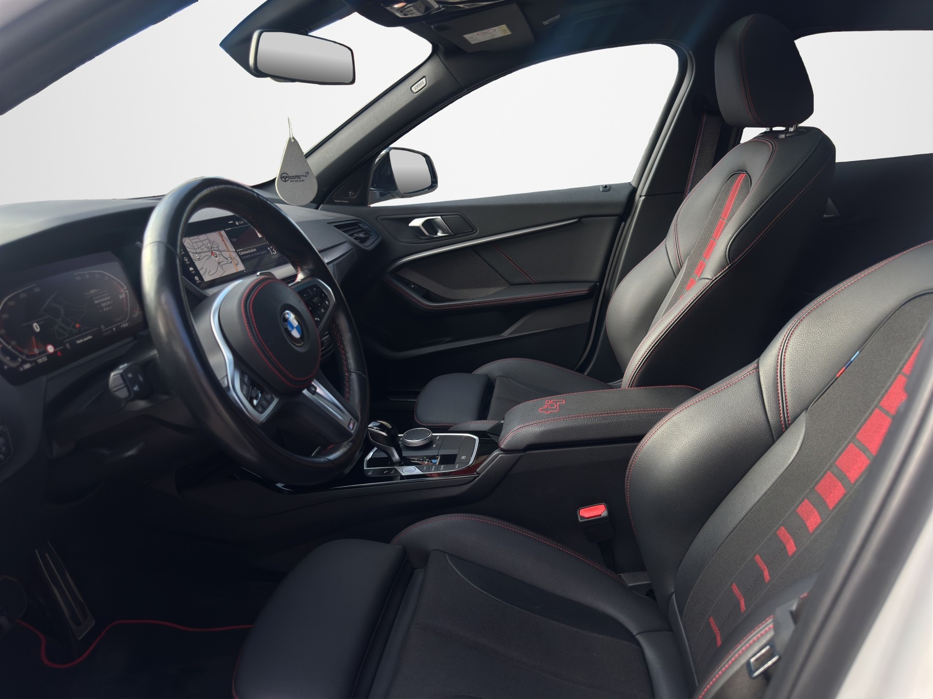 BMW 128ti M Sport Pro Steptronic-image-11