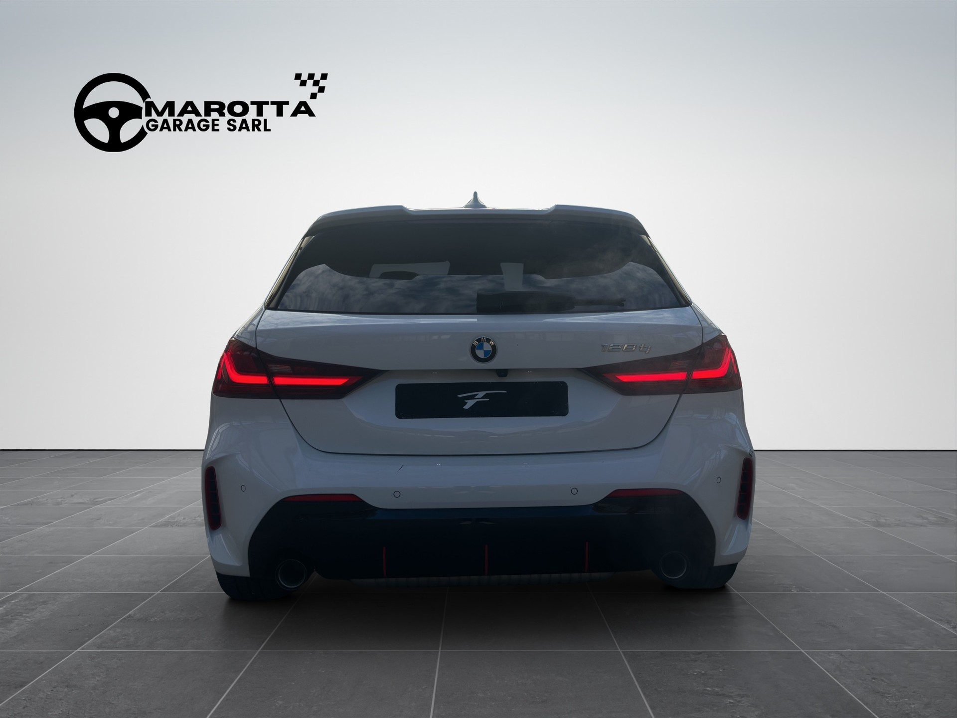BMW 128ti M Sport Pro Steptronic-image-4