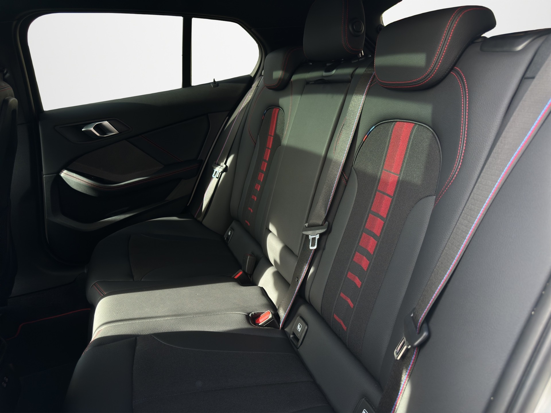 BMW 128ti M Sport Pro Steptronic-image-12