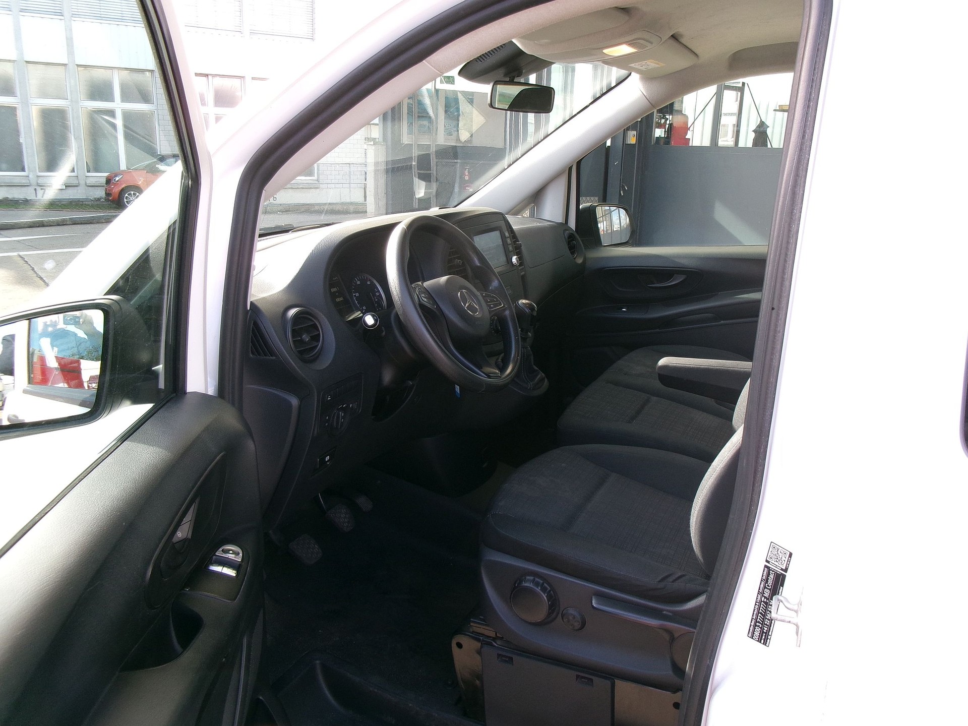 MERCEDES-BENZ Vito 111 BlueTEC K Euro 6-image-6