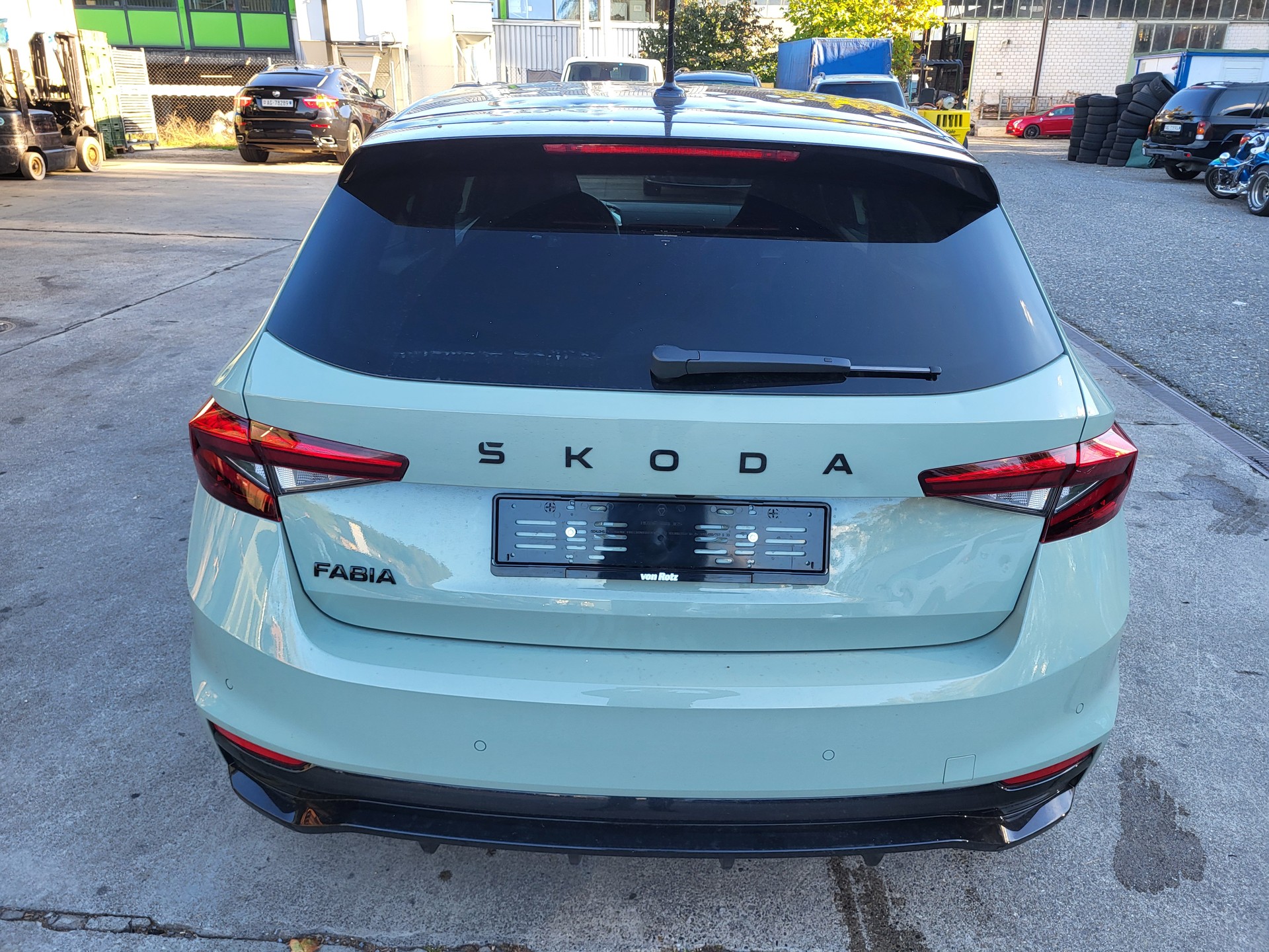 SKODA Fabia 1.0 TSI Monte Carlo DSG-image-2