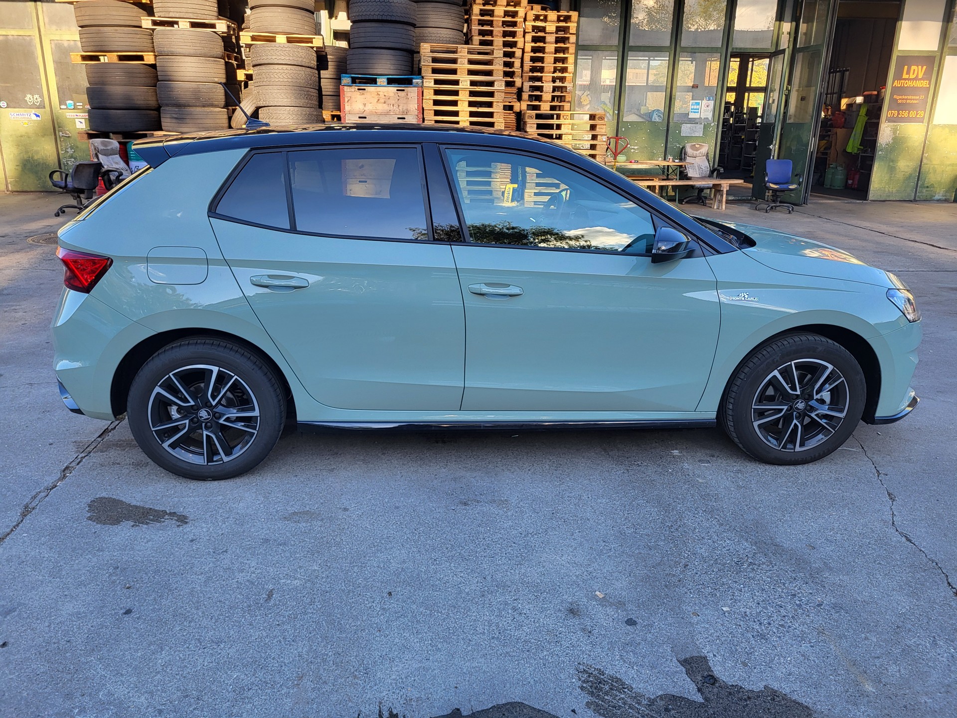 SKODA Fabia 1.0 TSI Monte Carlo DSG-image-6