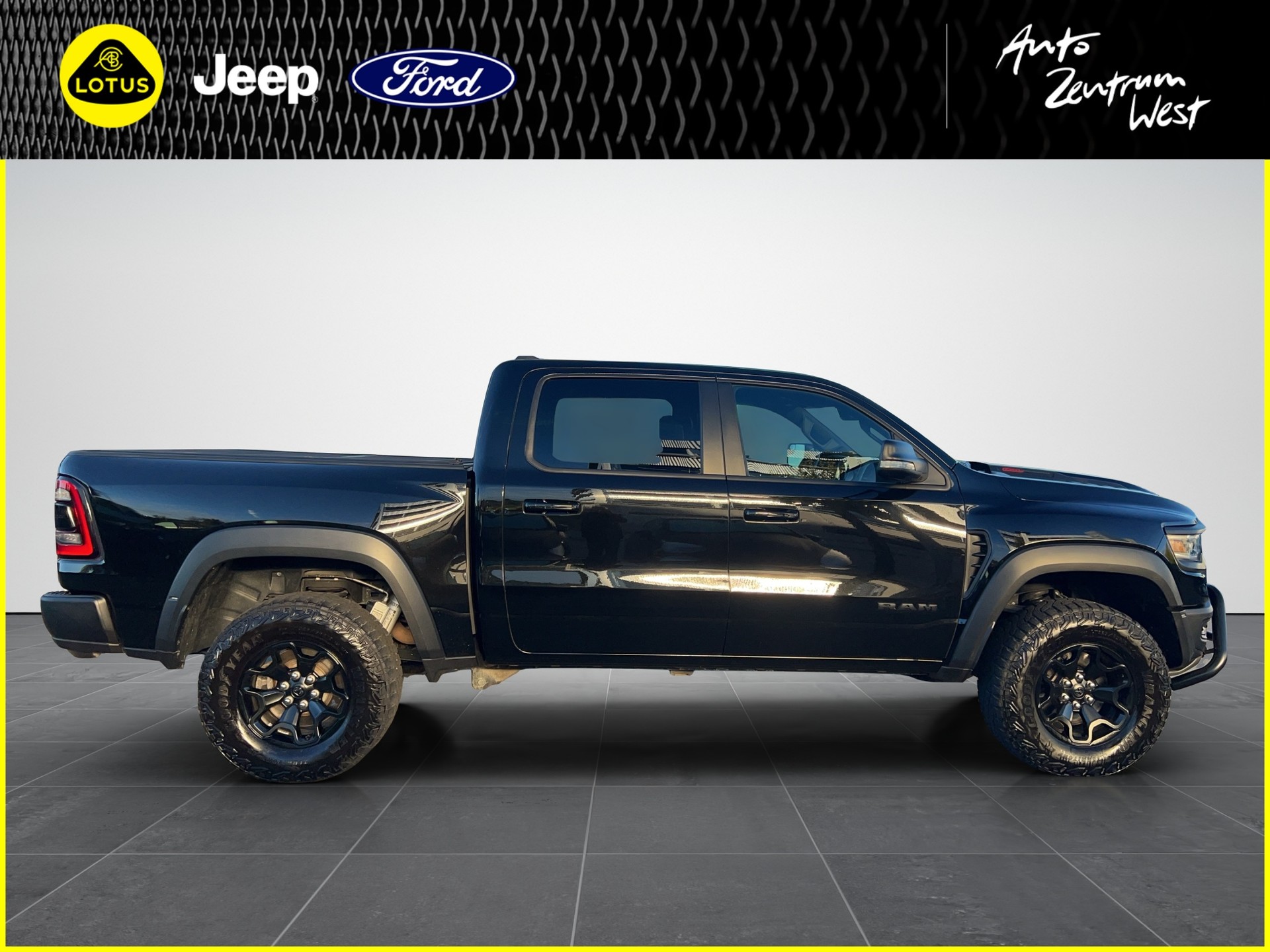 DODGE Ram 6.2 V8 TRX-image-5
