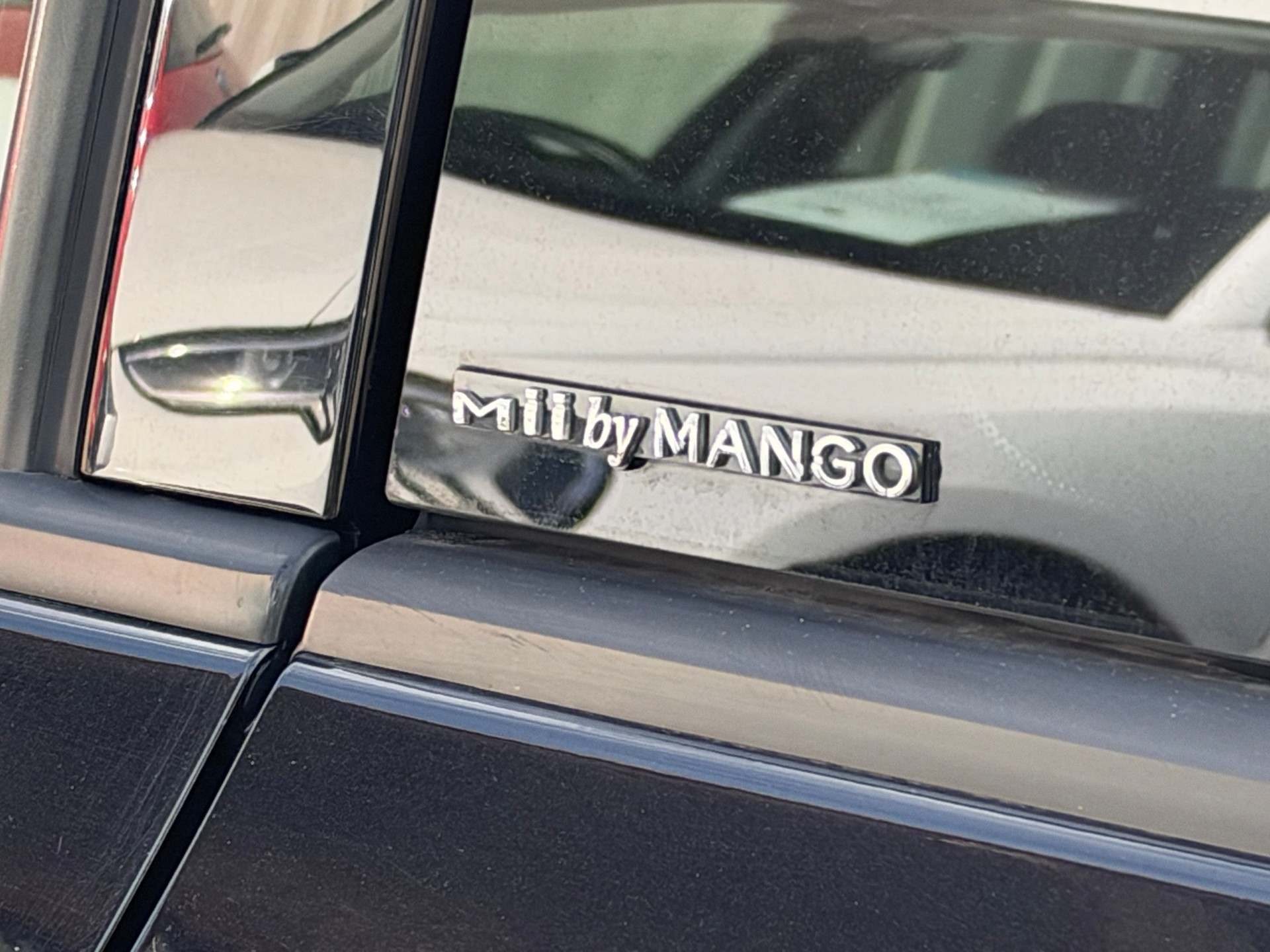 SEAT Mii 1.0 by Mango ASG-image-4