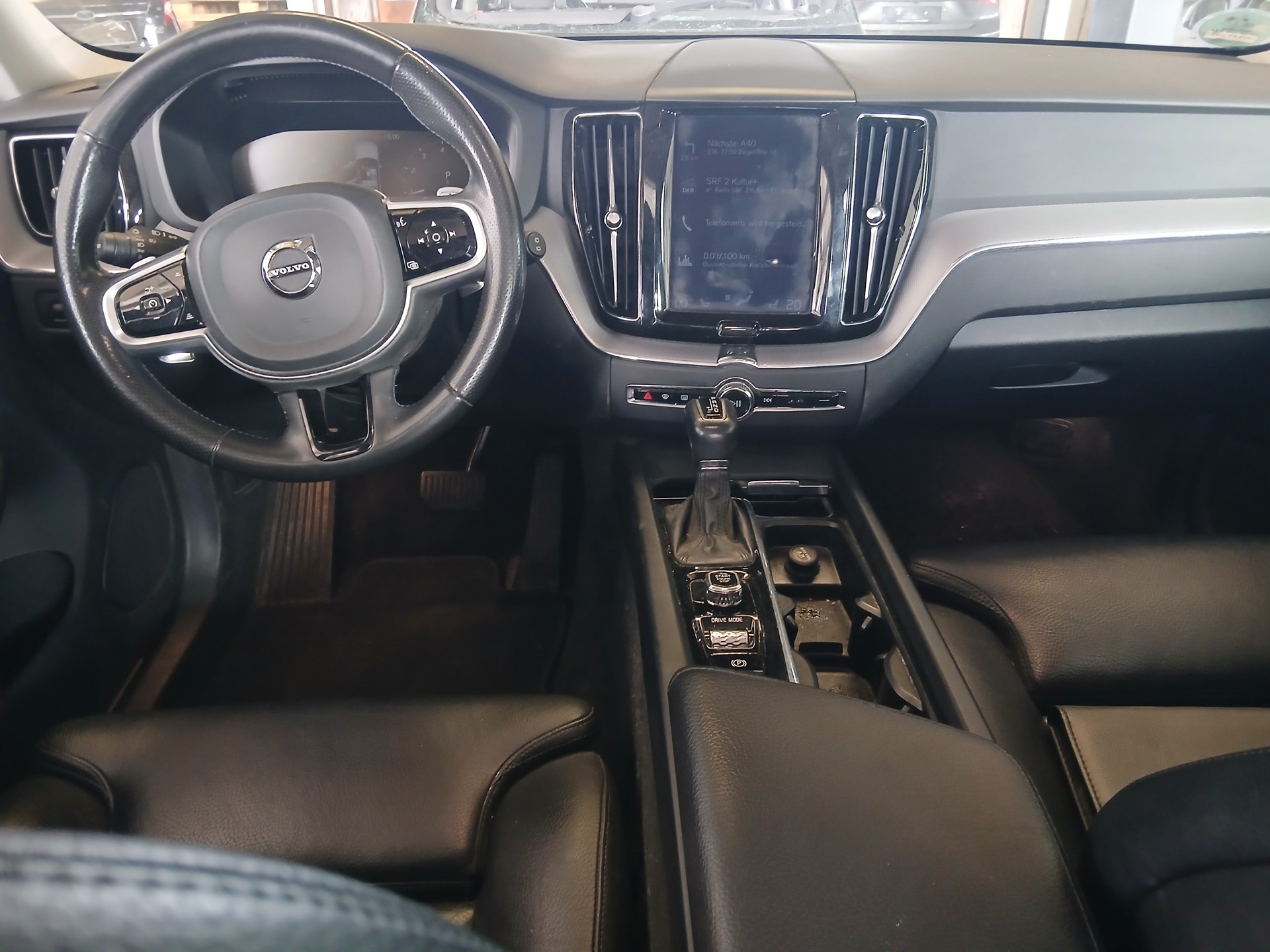 VOLVO XC60 T5 AWD Inscription Geartronic-image-7