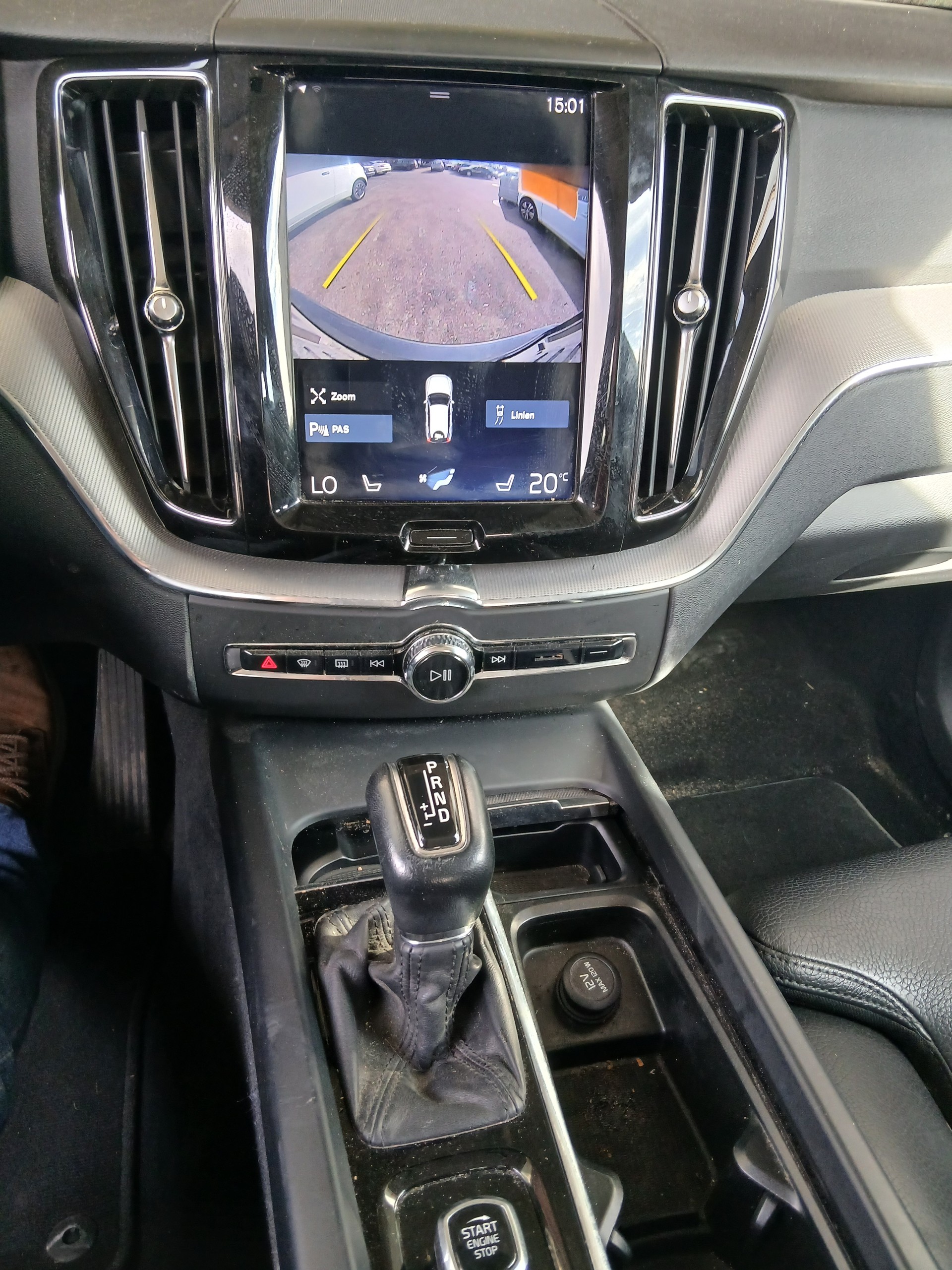 VOLVO XC60 T5 AWD Inscription Geartronic-image-6