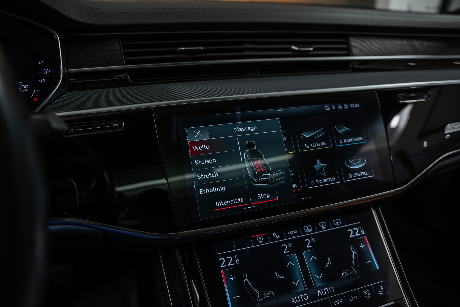 AUDI A8 50 TDI quattro tiptronic *Facelift*HD-Matrix*Massage*Allradlenkung*-image-24