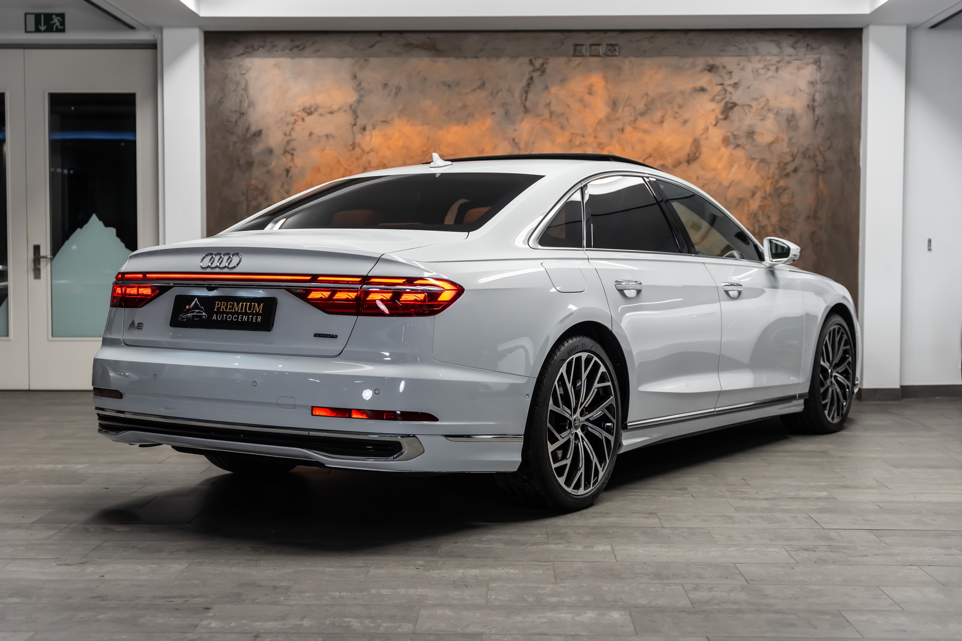 AUDI A8 50 TDI quattro tiptronic *Facelift*HD-Matrix*Massage*Allradlenkung*-image-5