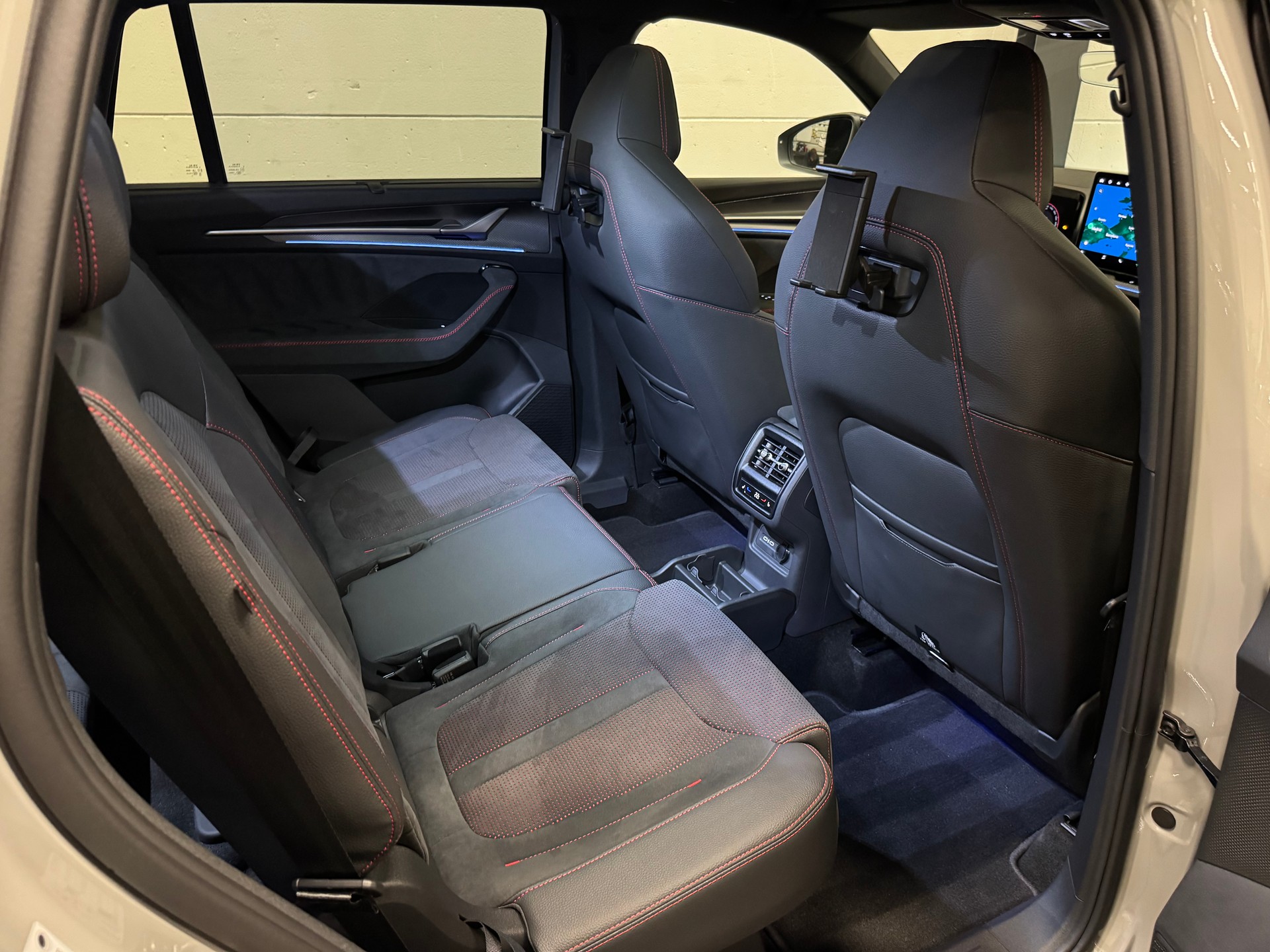 SKODA Kodiaq 2.0 TSI RS 4x4 CH Fahrzeug-image-21