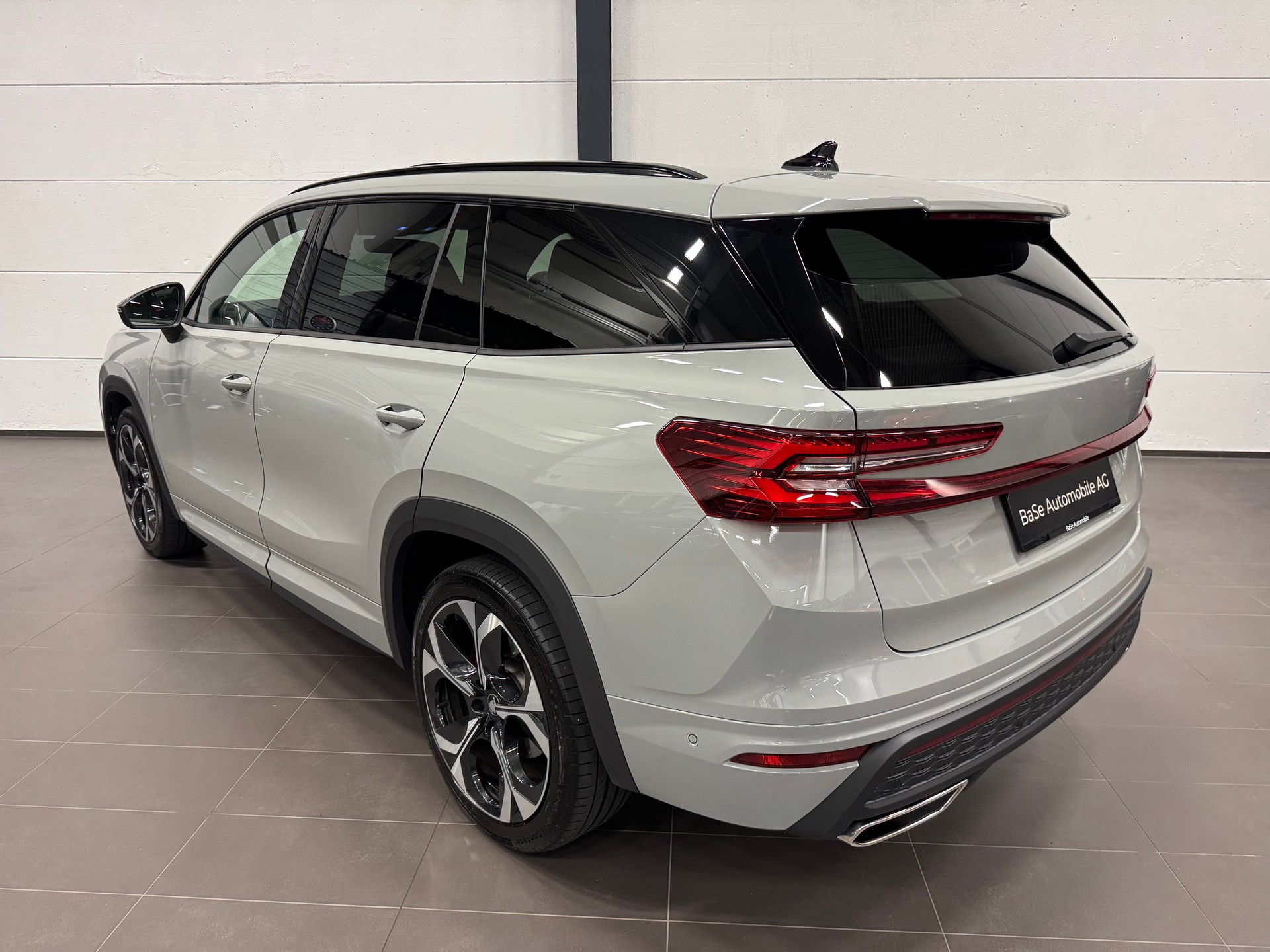 SKODA Kodiaq 2.0 TSI RS 4x4 CH Fahrzeug-image-13