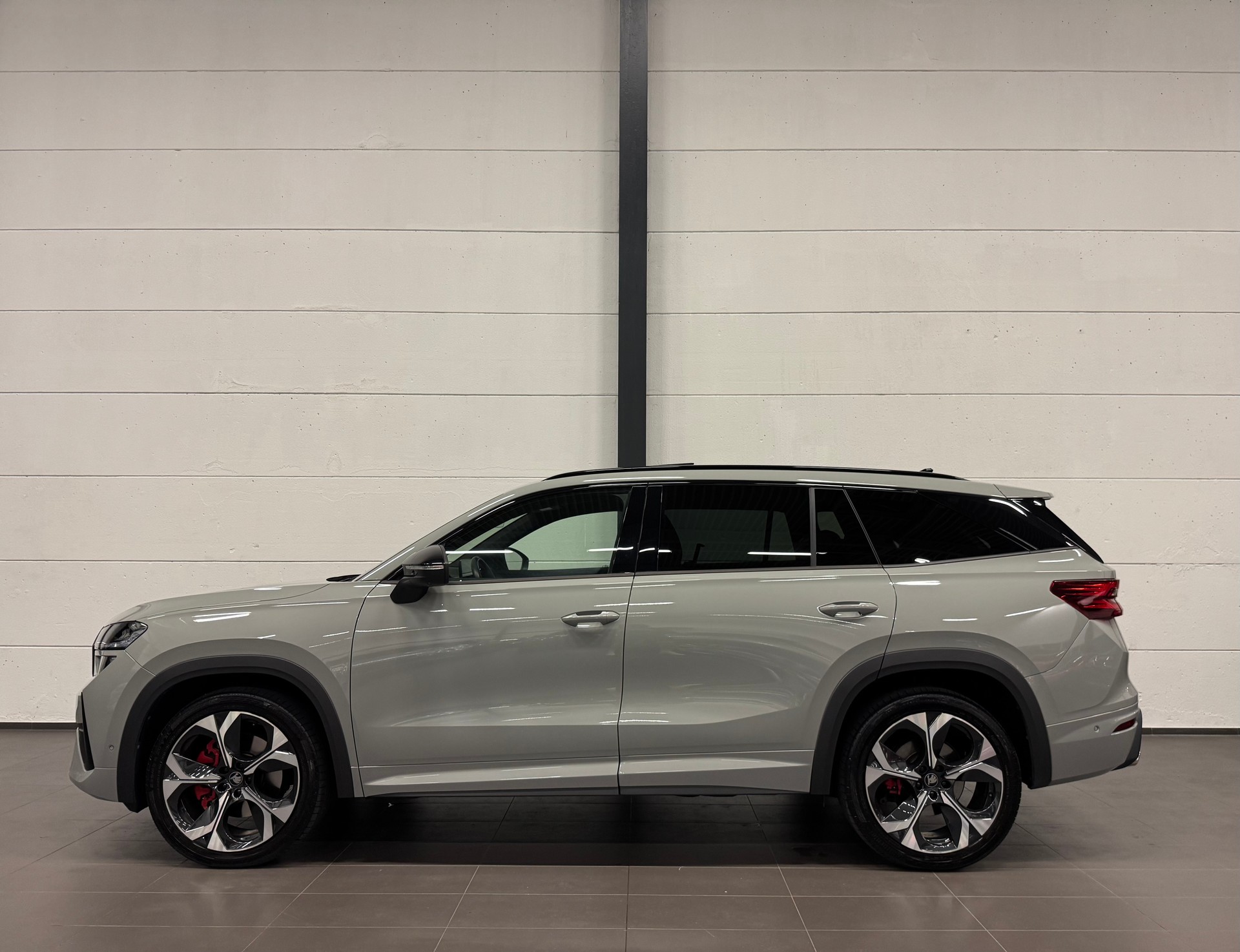 SKODA Kodiaq 2.0 TSI RS 4x4 CH Fahrzeug-image-8