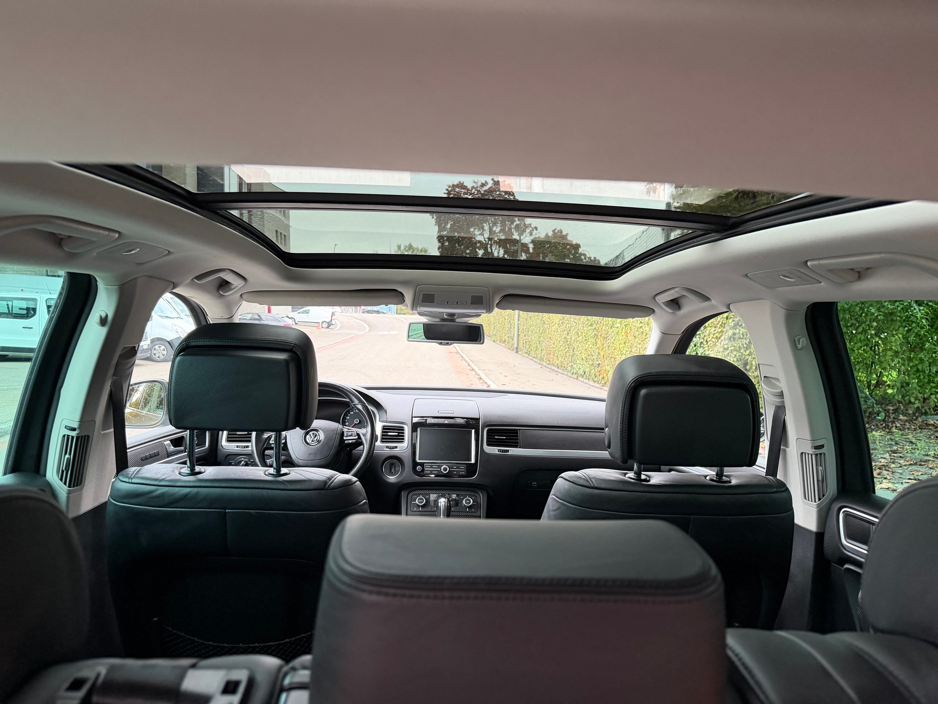 VW Touareg 4.2 TDI Tiptronic-image-7