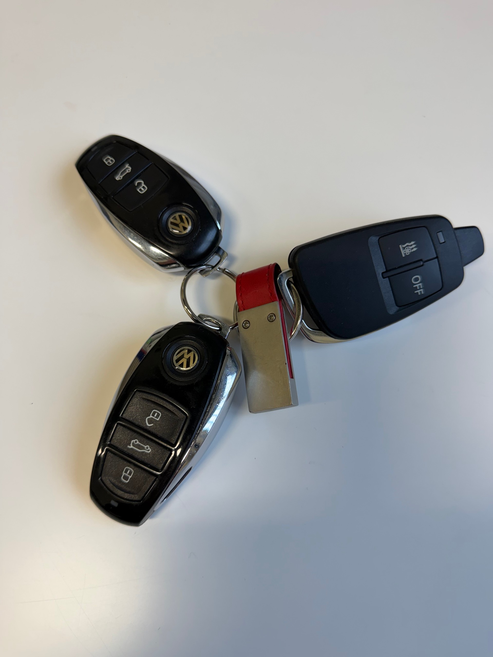 VW Touareg 4.2 TDI Tiptronic-image-15