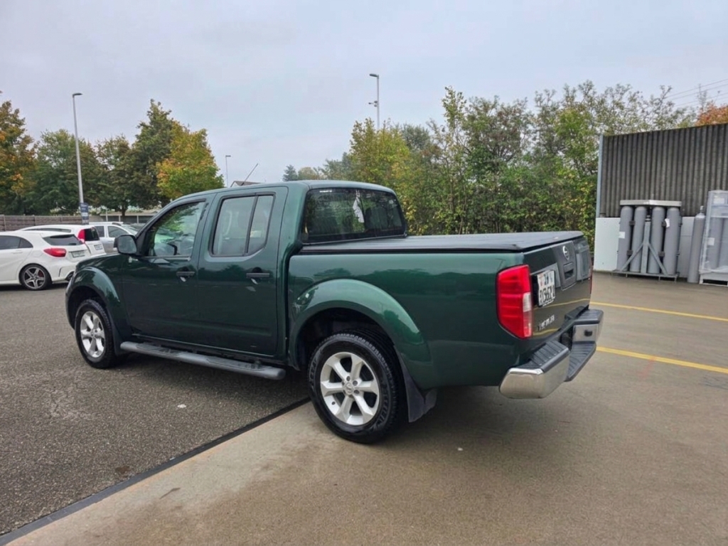 NISSAN Navara 2.5 dCi Double Cab SE-image-4